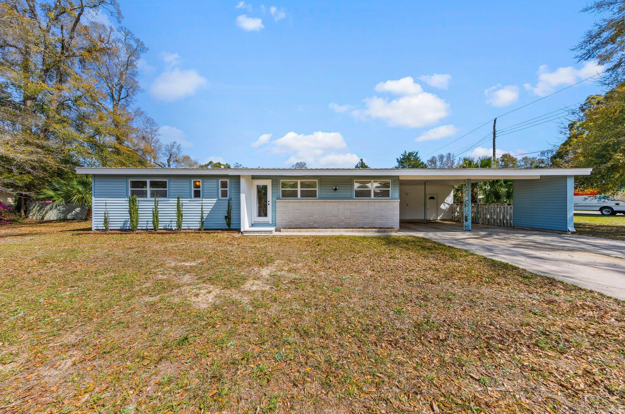 195 S 13th Street S, Defuniak Springs, FL 32435
