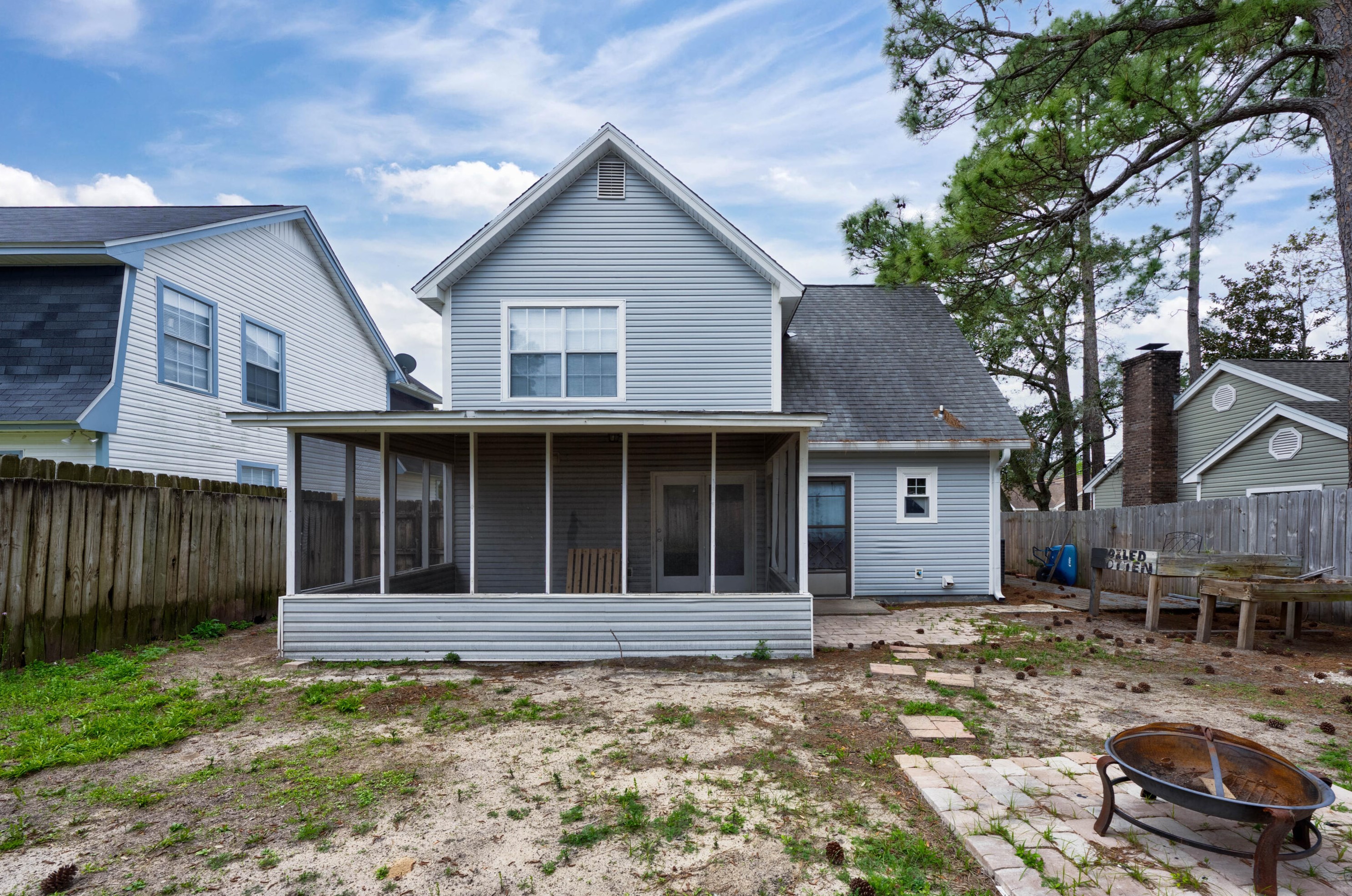 621 Lloyd St, Fort Walton Beach FL 32547-7121 exterior