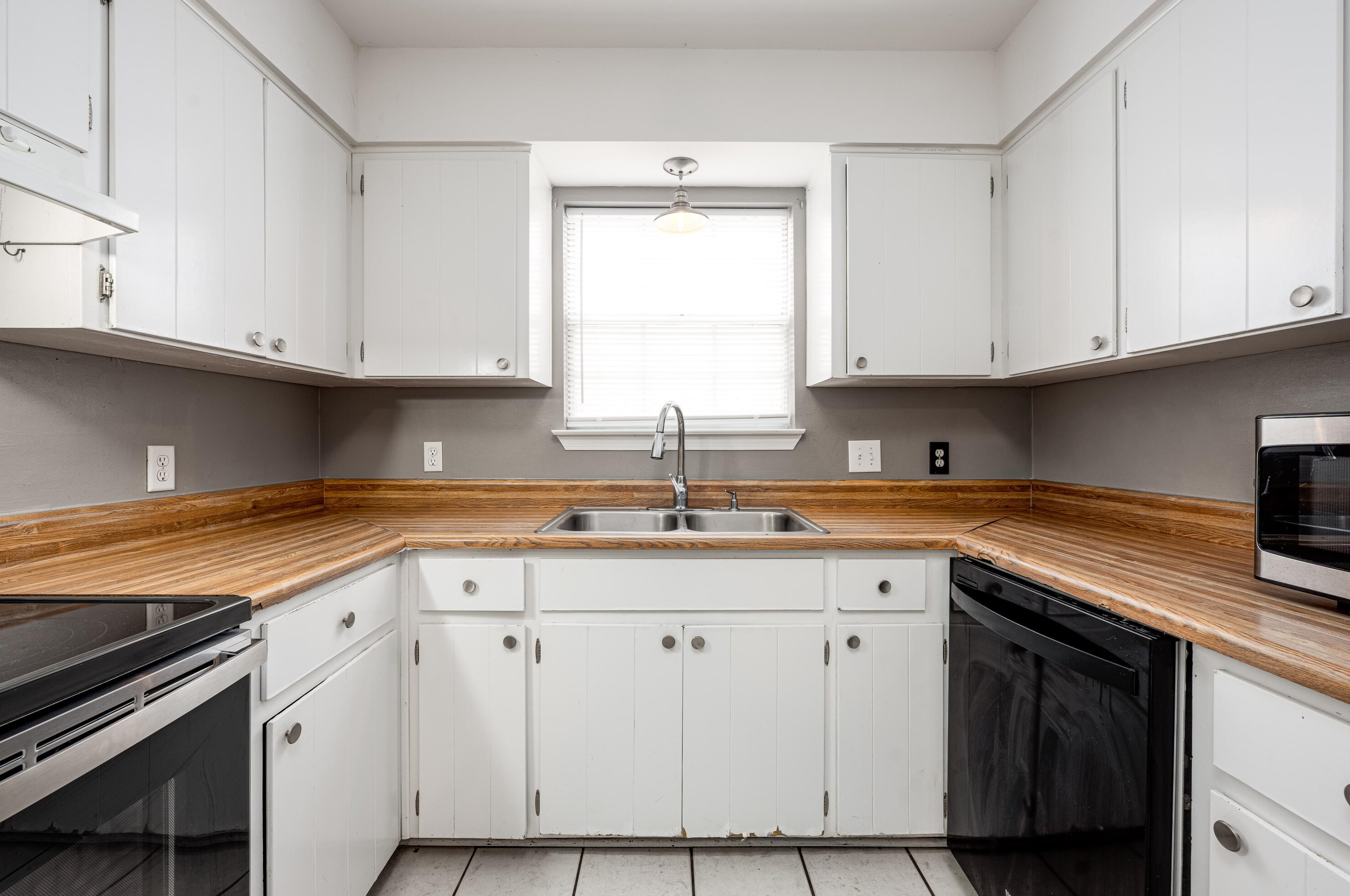 621 Lloyd St, Fort Walton Beach FL 32547-7121 exterior