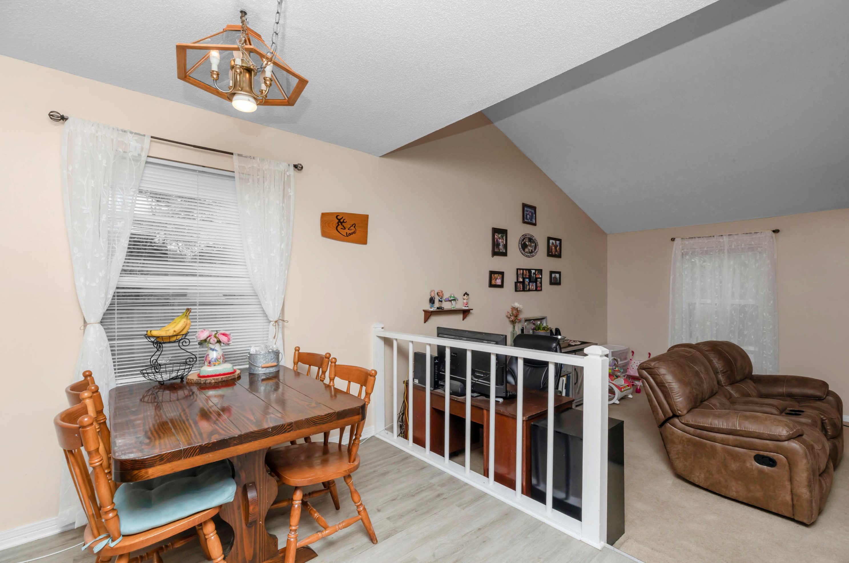 231 Seville Cir, Mary Esther FL  32569-1472 exterior