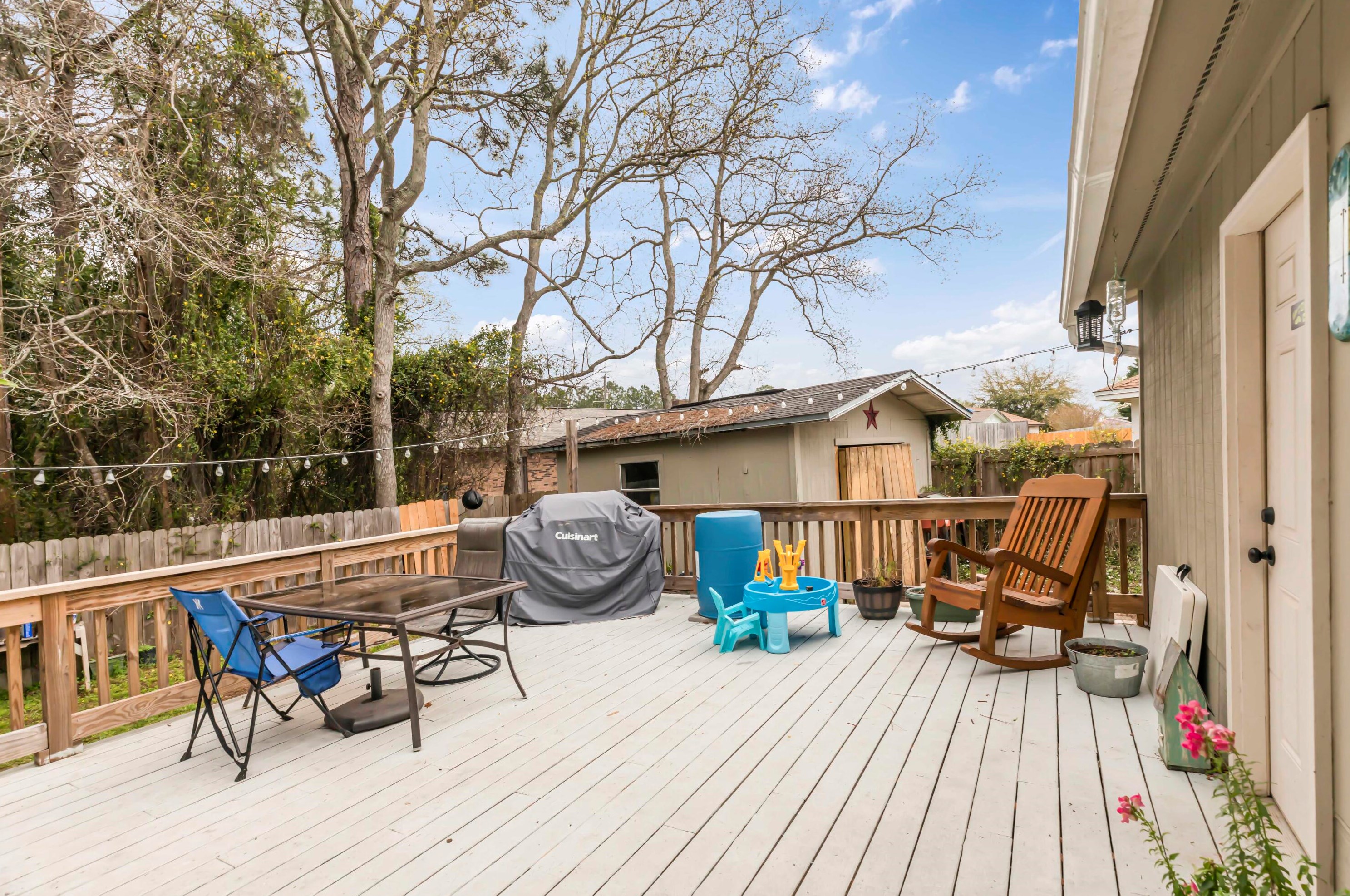 231 Seville Cir, Mary Esther FL  32569-1472 exterior