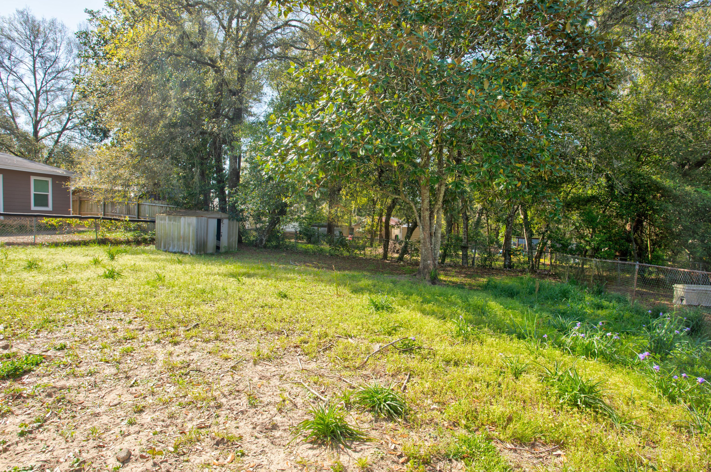 305 Nathey Ave, Niceville FL  32578-1931 exterior