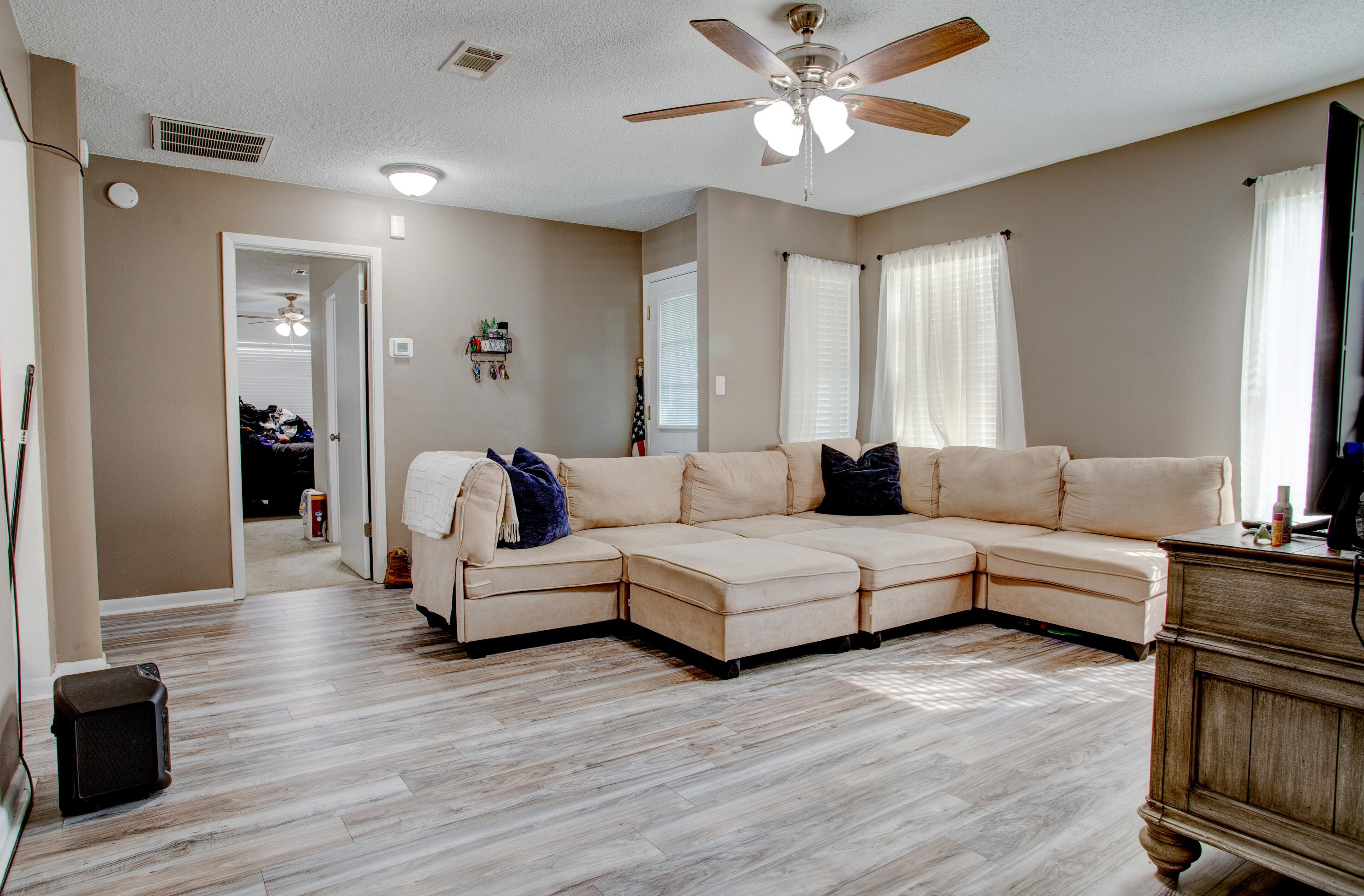 305 Nathey Ave, Niceville FL  32578-1931 exterior