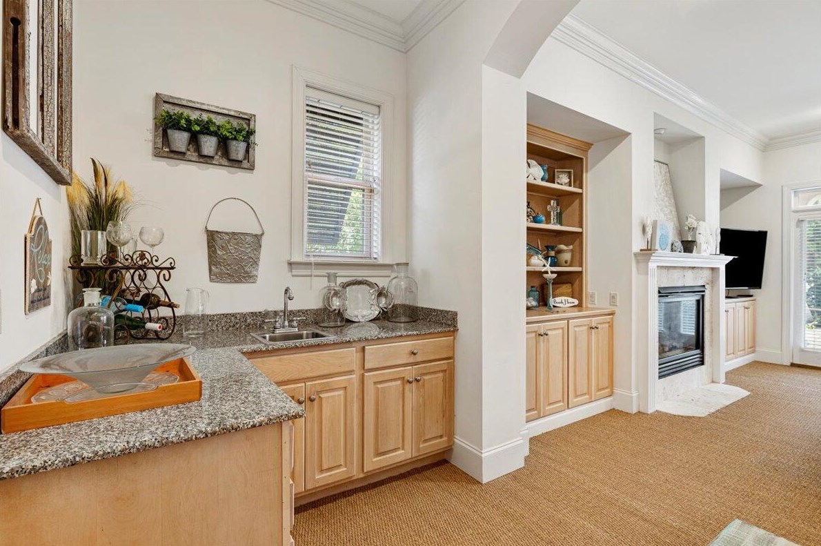 129 Rue Martine, Destin FL 32550-4908 exterior