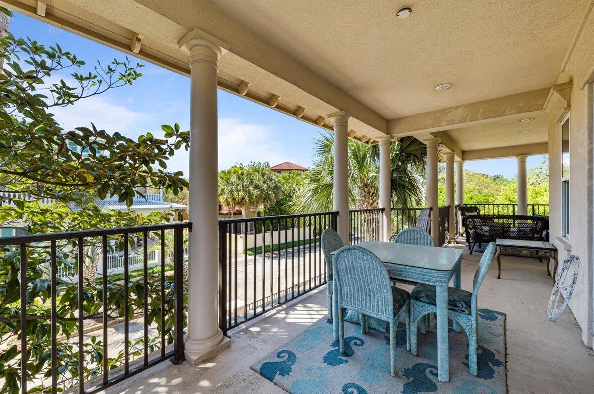 129 Rue Martine, Destin FL 32550-4908 exterior