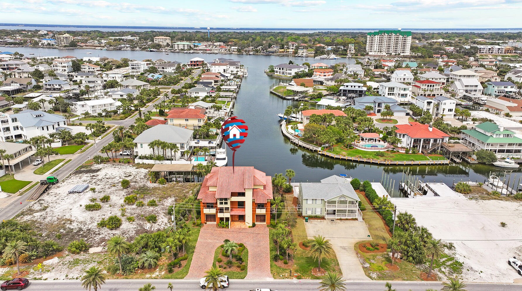 603 Gulf Shore Dr, Destin, FL 32541-3127