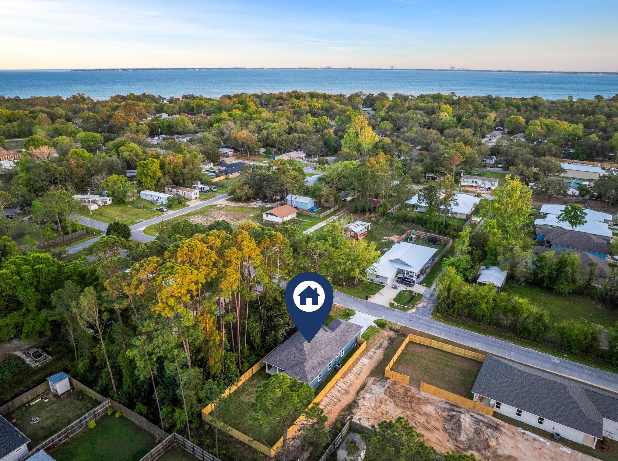 117 Joseph Ave, Niceville, FL 32578-8040