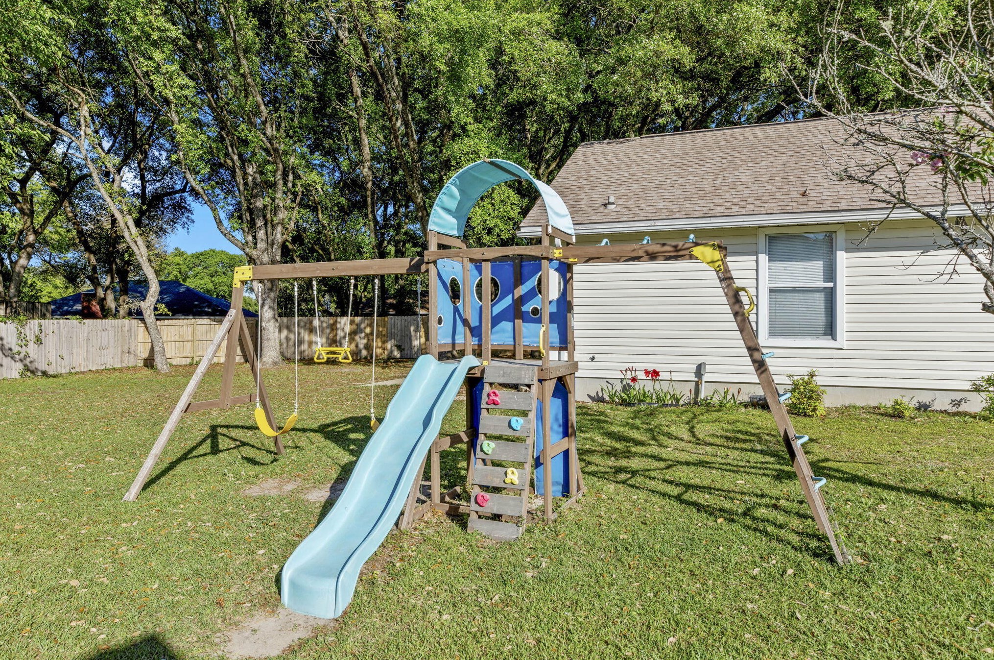 5810 Frances St, Crestview FL  32539-7114 exterior