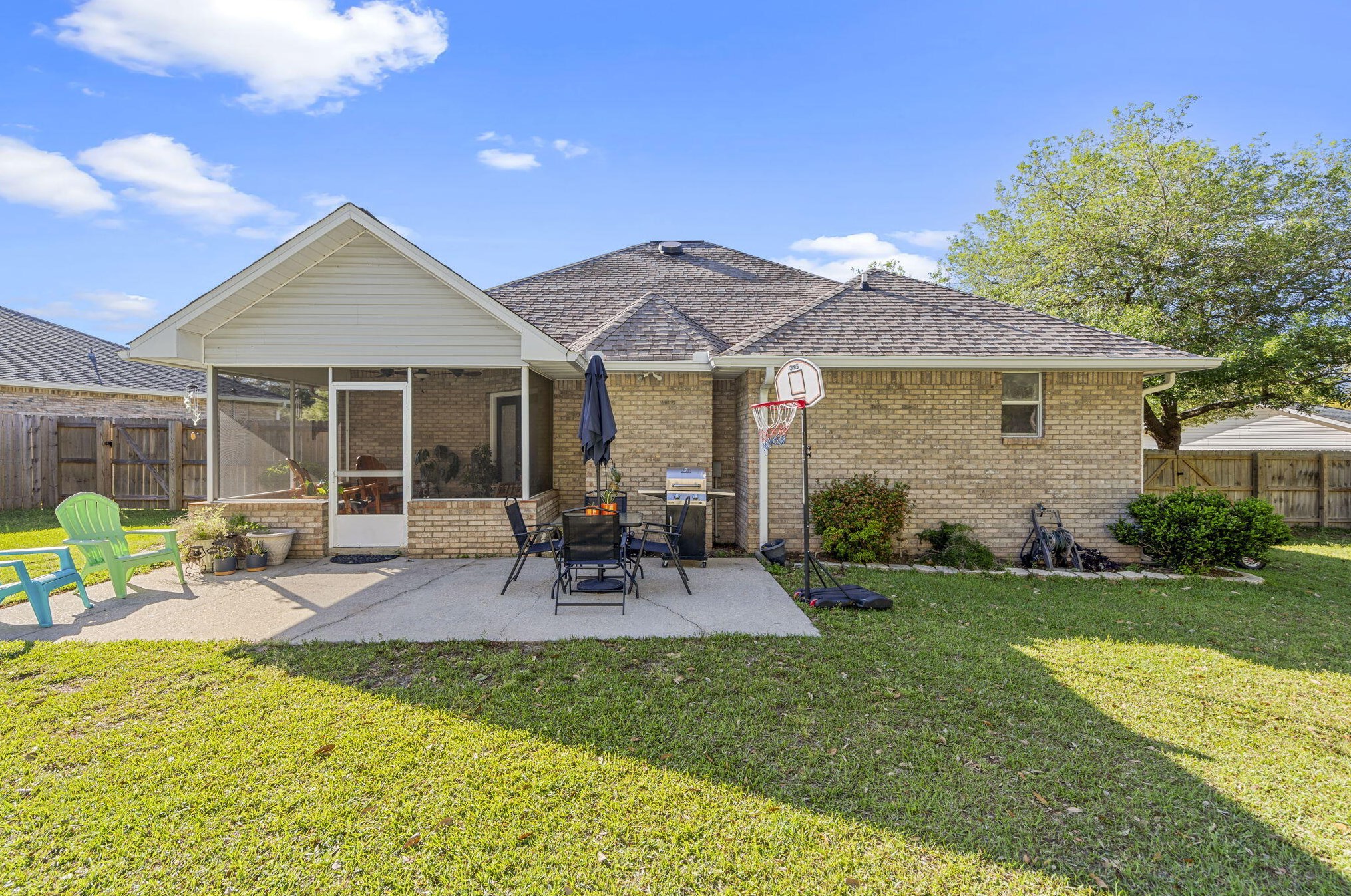 5810 Frances St, Crestview FL  32539-7114 exterior