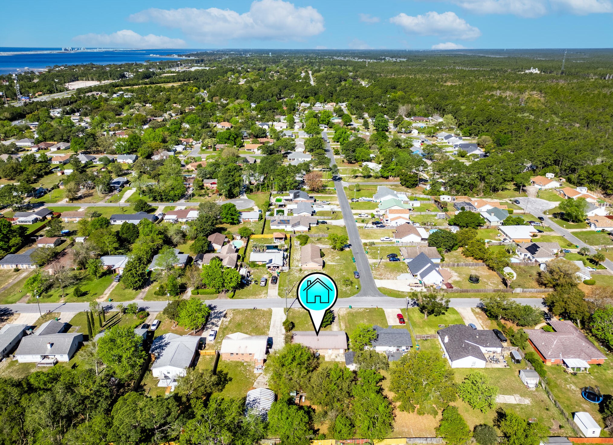 301 Austin Ave, Mary Esther, FL 32569