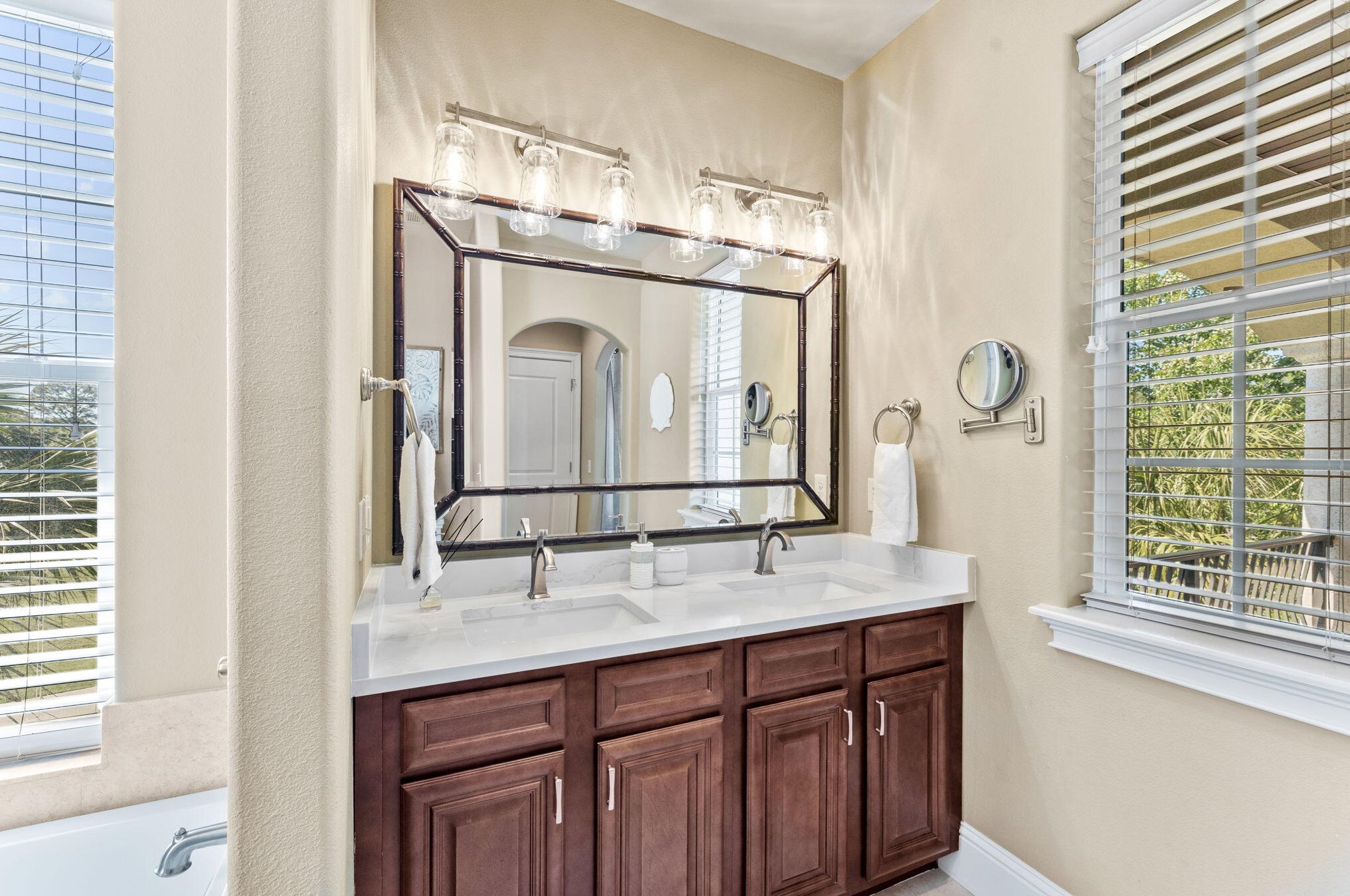 1862 Boardwalk Dr, Destin FL 32550-5895 exterior