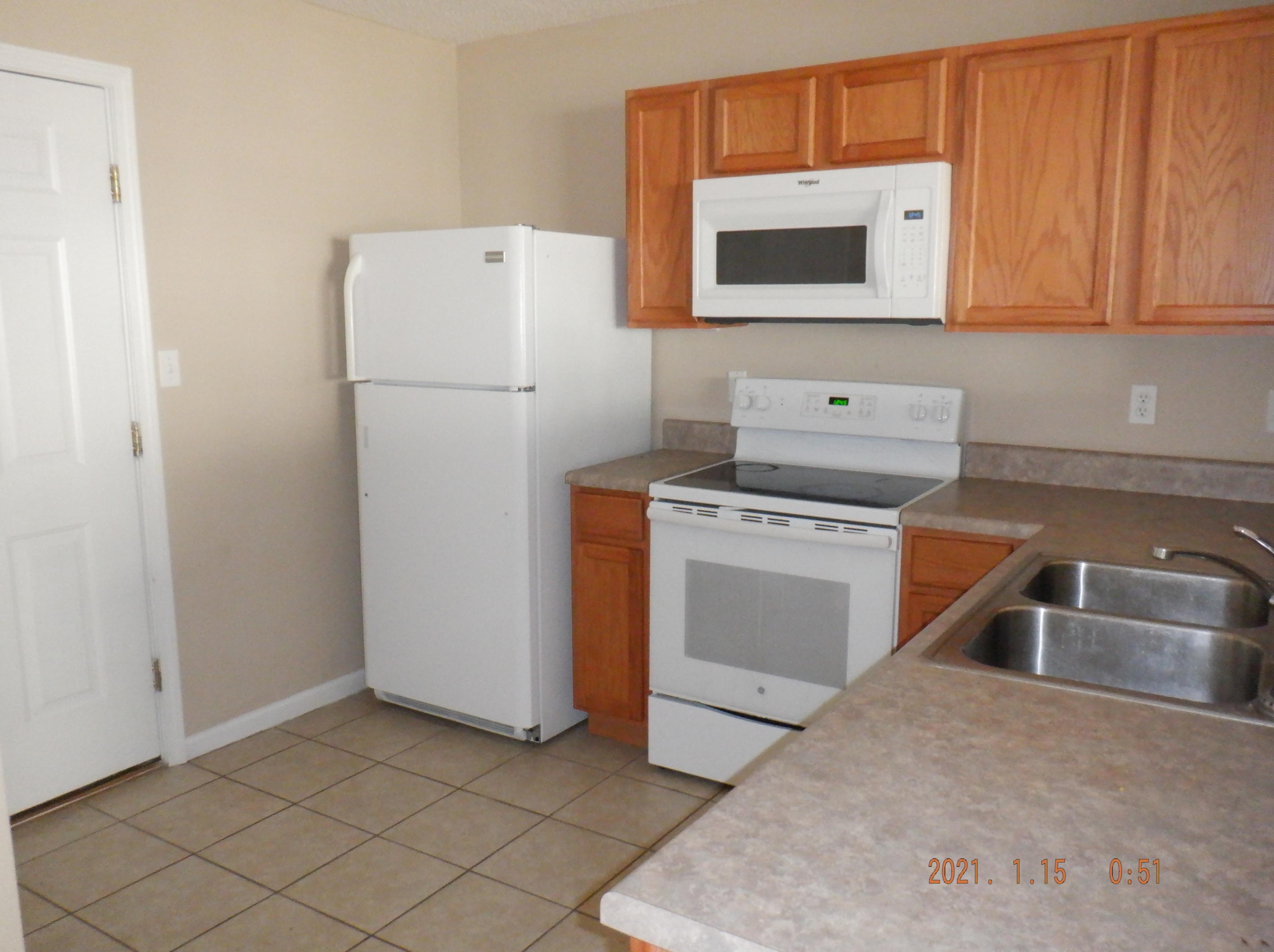 140 Swaying Pine Ct, Crestview FL  32539-5799 exterior