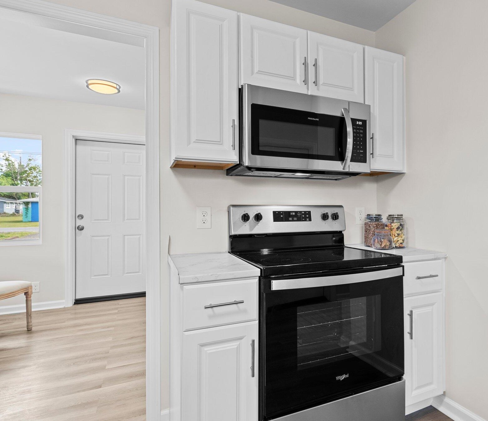 1621 9th St, Panama City FL  32401-4544 exterior