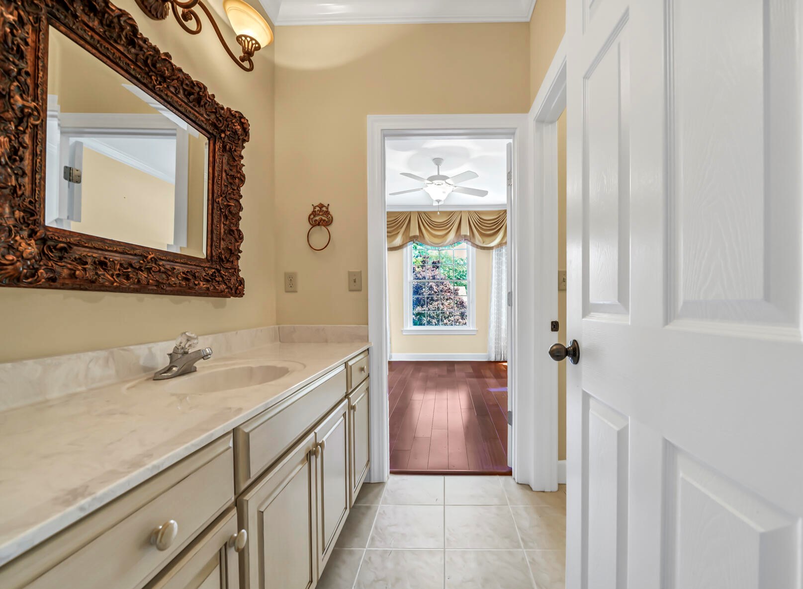 1348 Windward Cir, Niceville FL  32578-4309 exterior