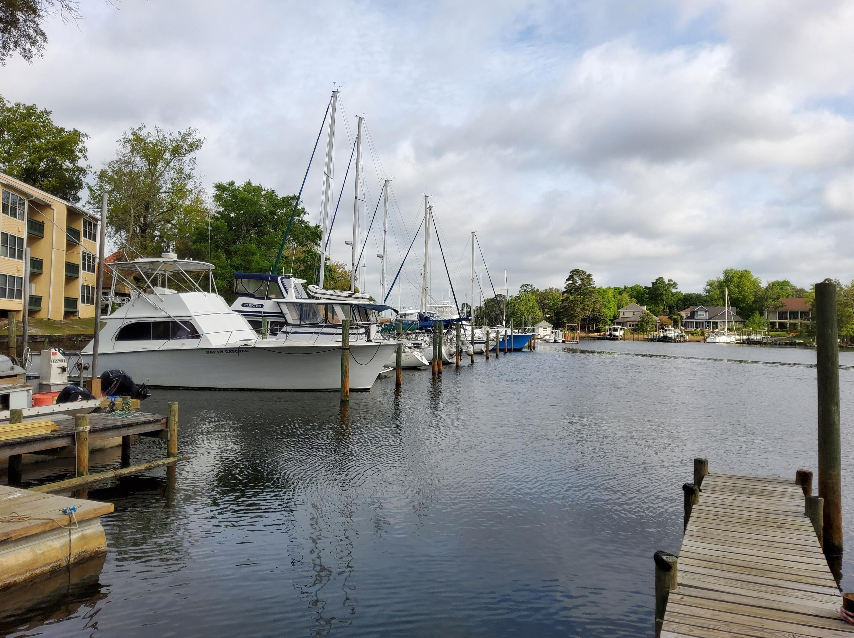 1348 Windward Cir, Niceville FL  32578-4309 exterior