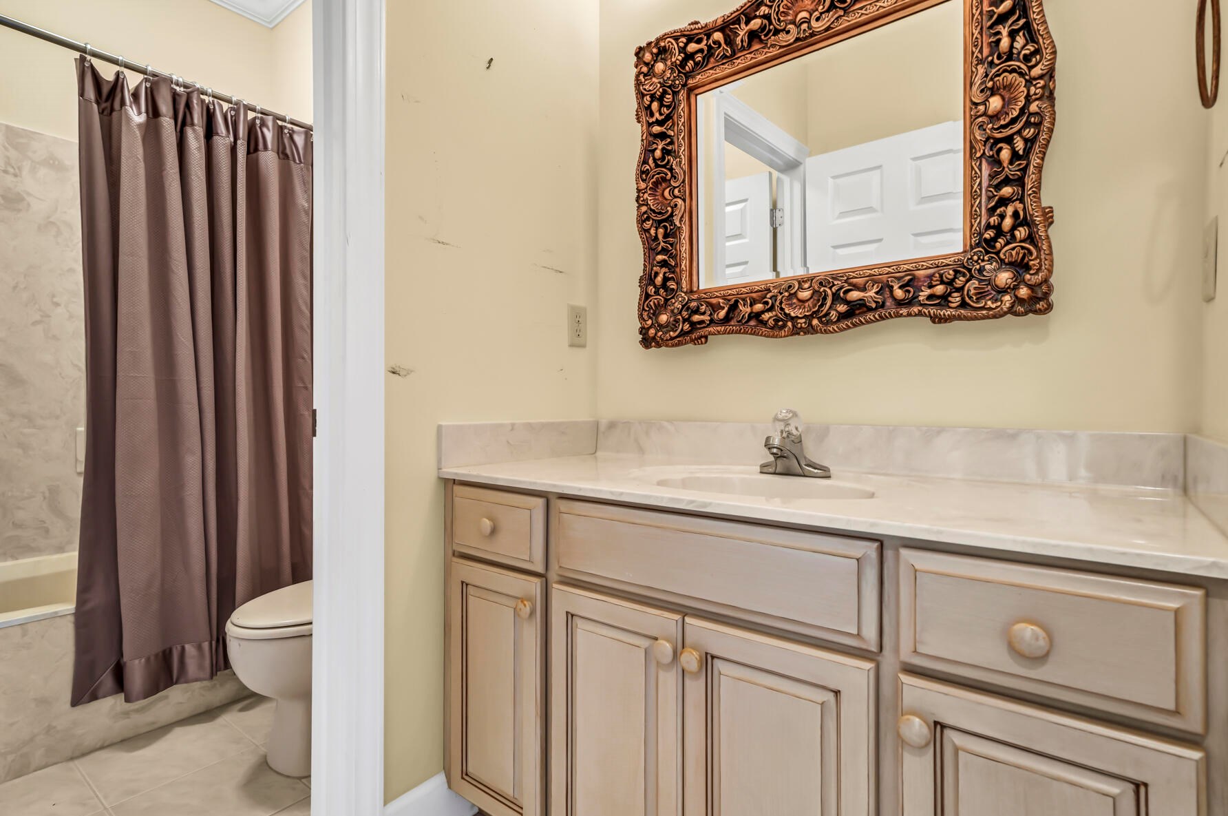 1348 Windward Cir, Niceville FL  32578-4309 exterior