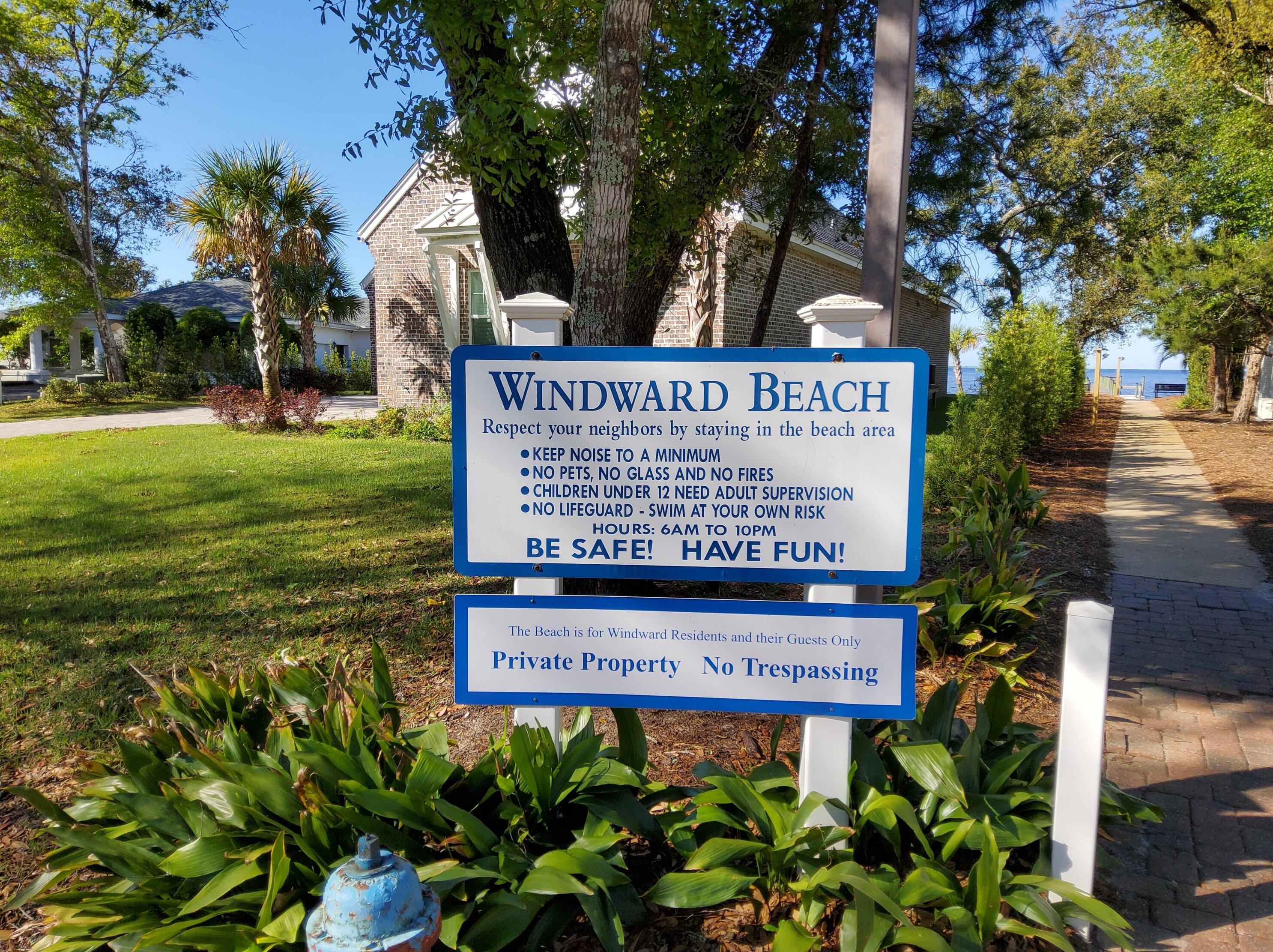 1348 Windward Cir, Niceville FL  32578-4309 exterior