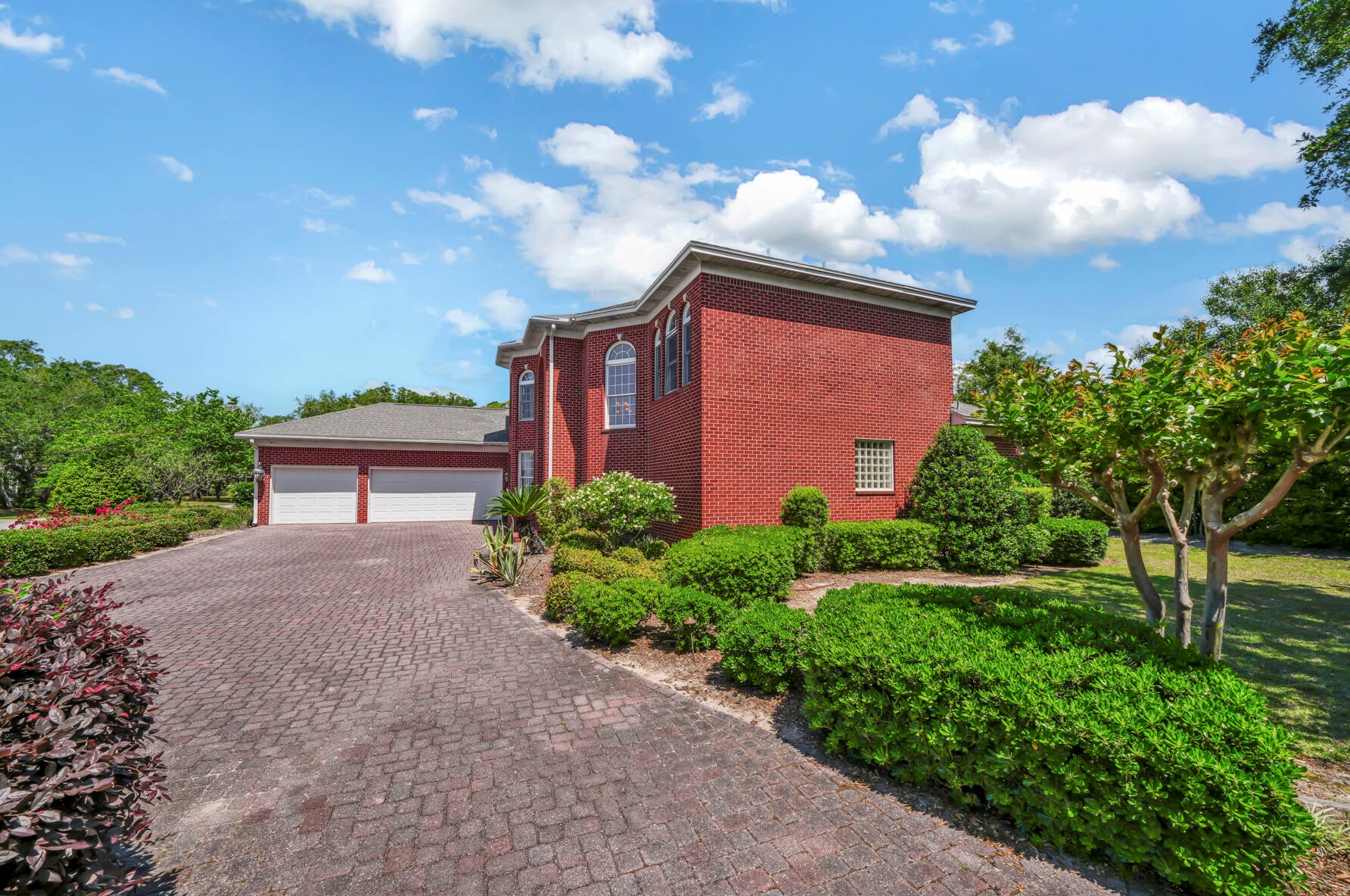 1348 Windward Cir, Niceville FL  32578-4309 exterior