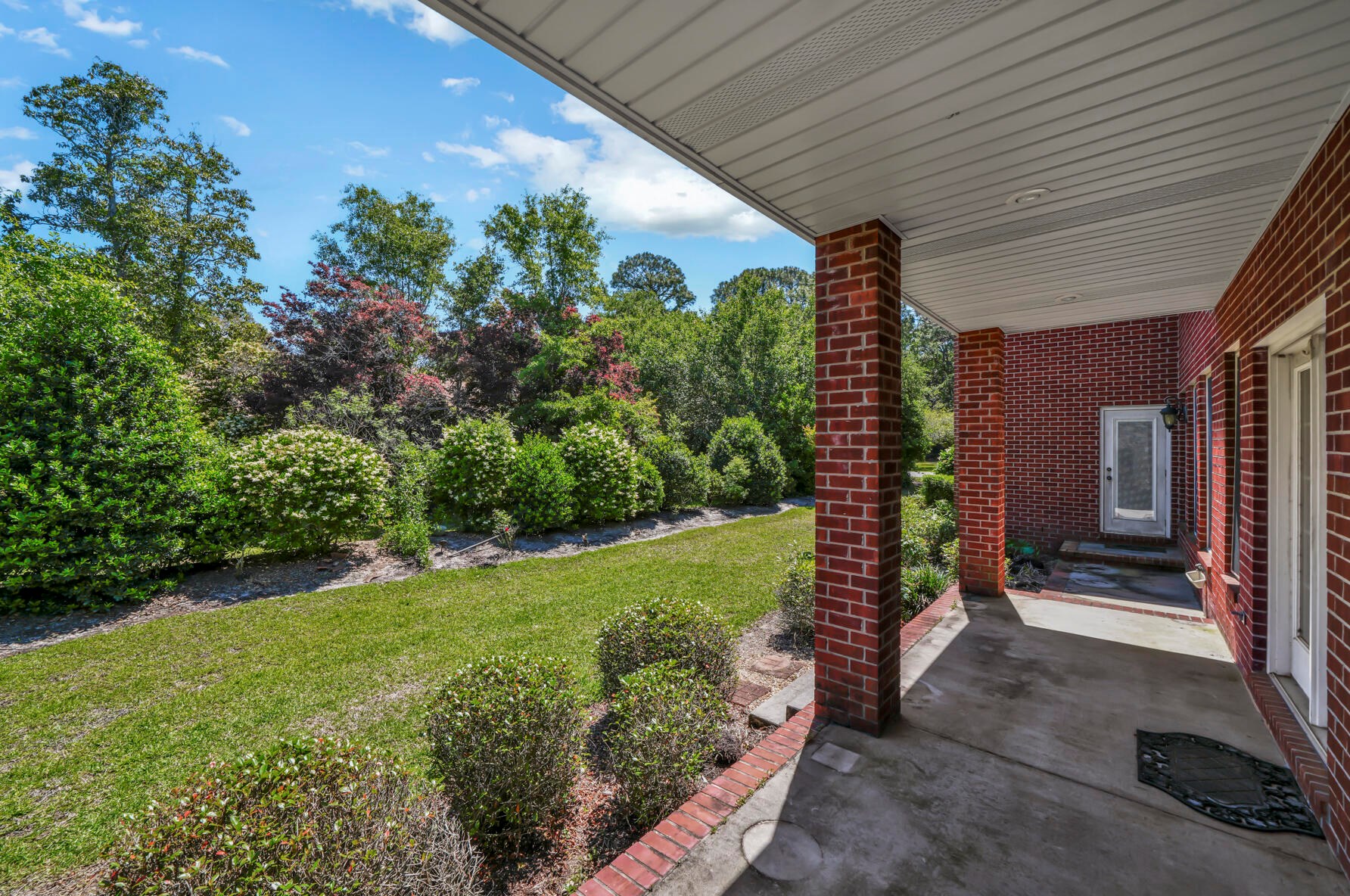 1348 Windward Cir, Niceville FL  32578-4309 exterior