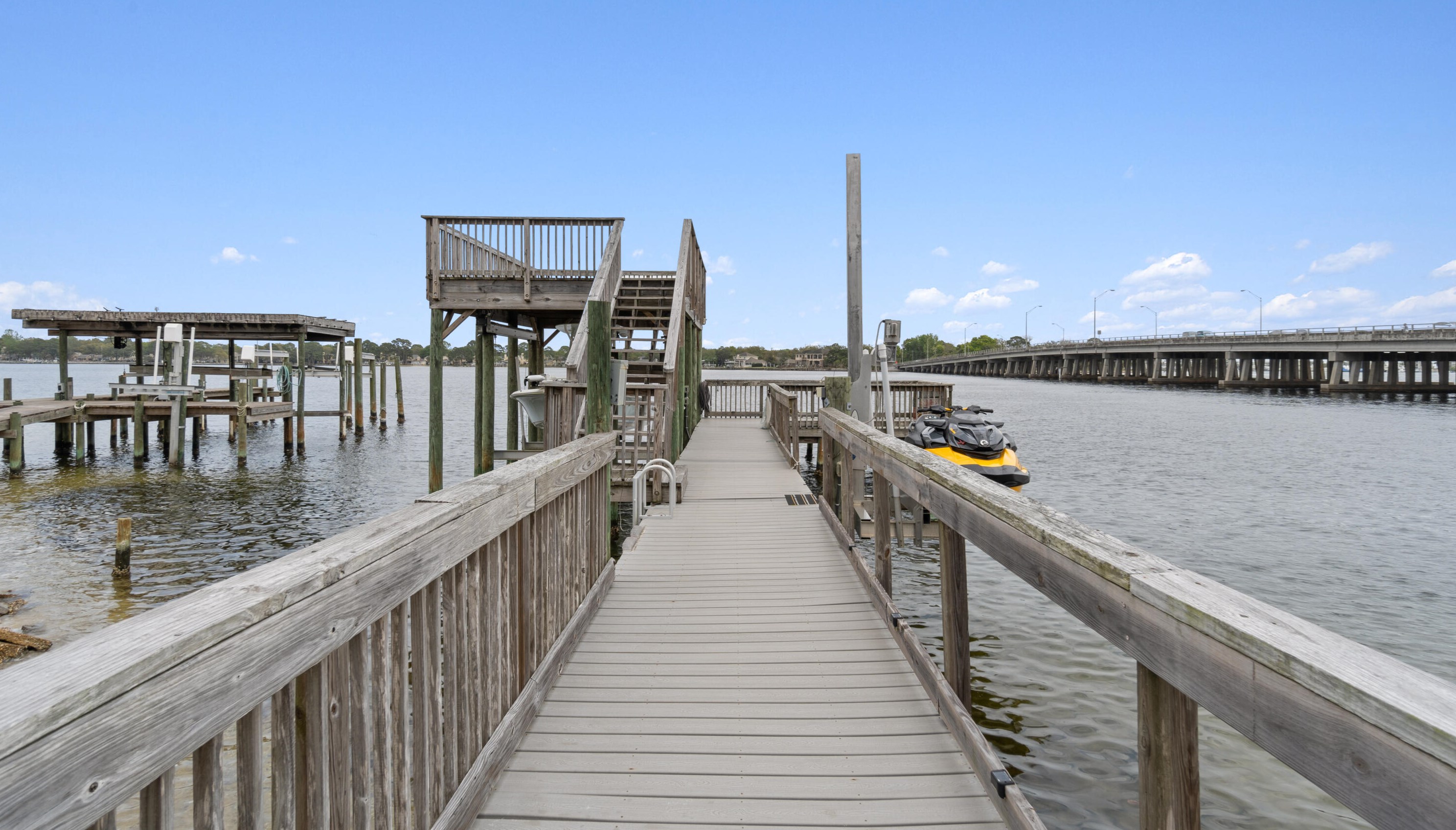 907 Lighthouse Rd, Fort Walton Beach FL  32547-3914 exterior