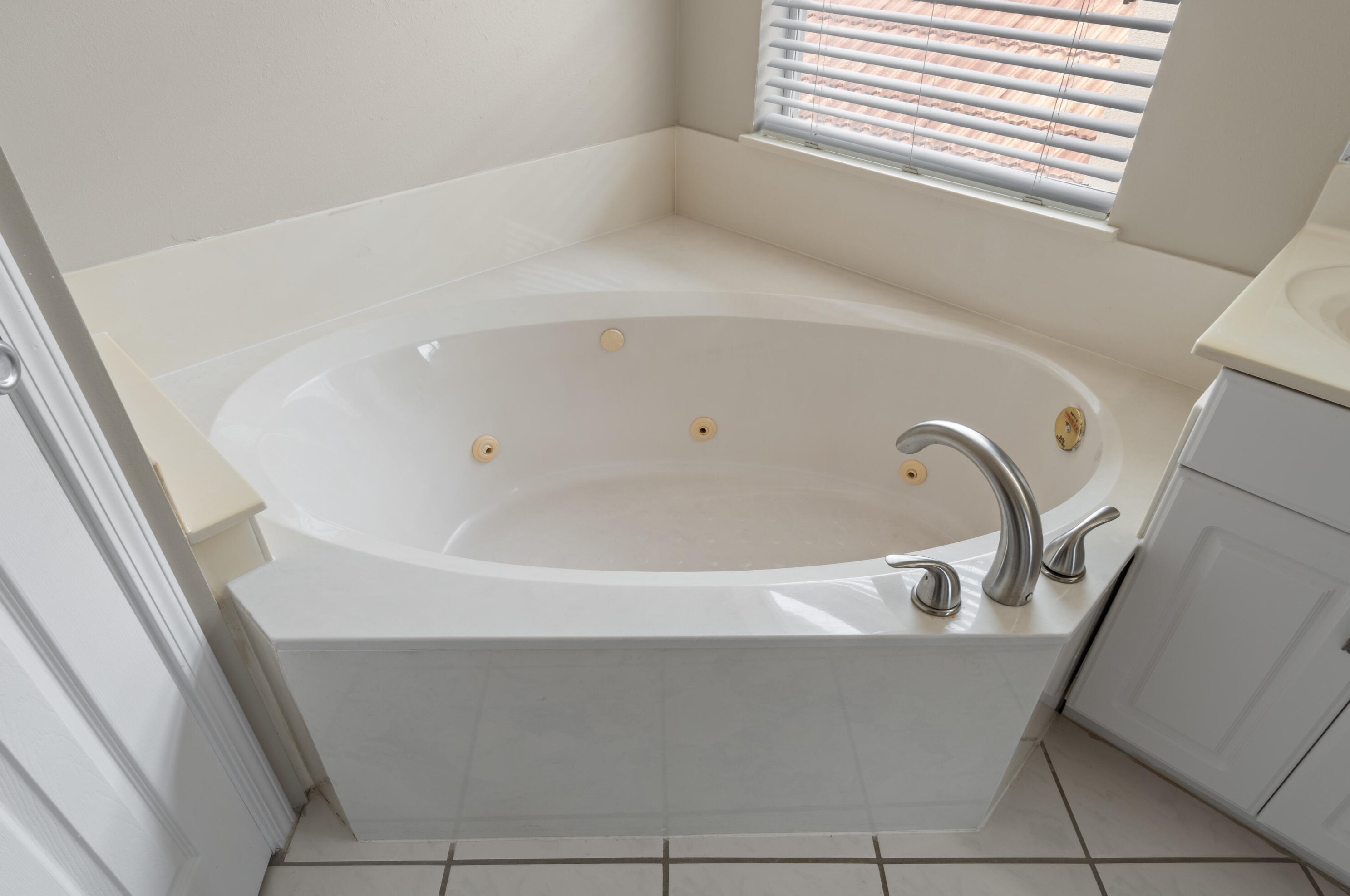 907 Lighthouse Rd, Fort Walton Beach FL  32547-3914 exterior