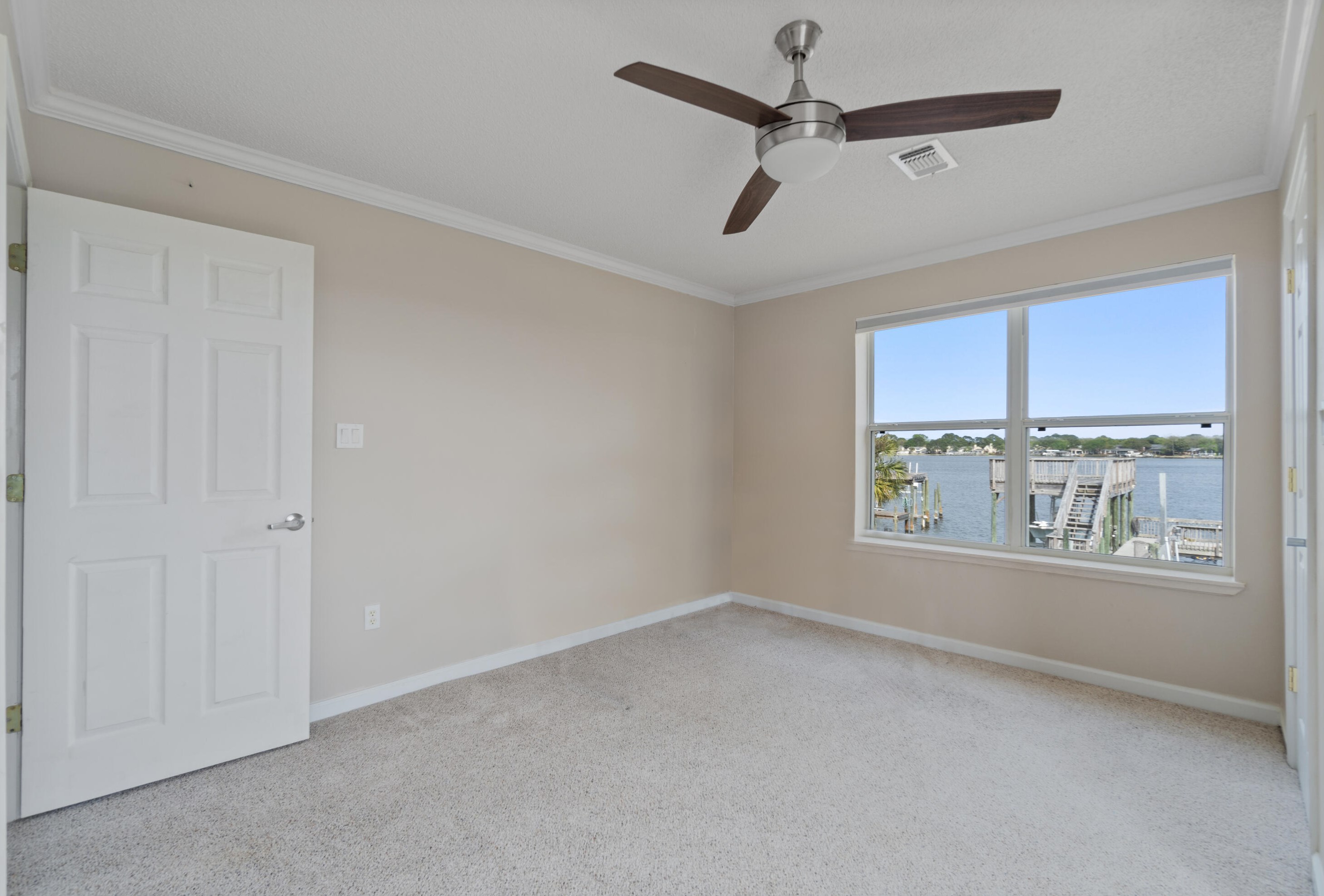 907 Lighthouse Rd, Fort Walton Beach FL  32547-3914 exterior