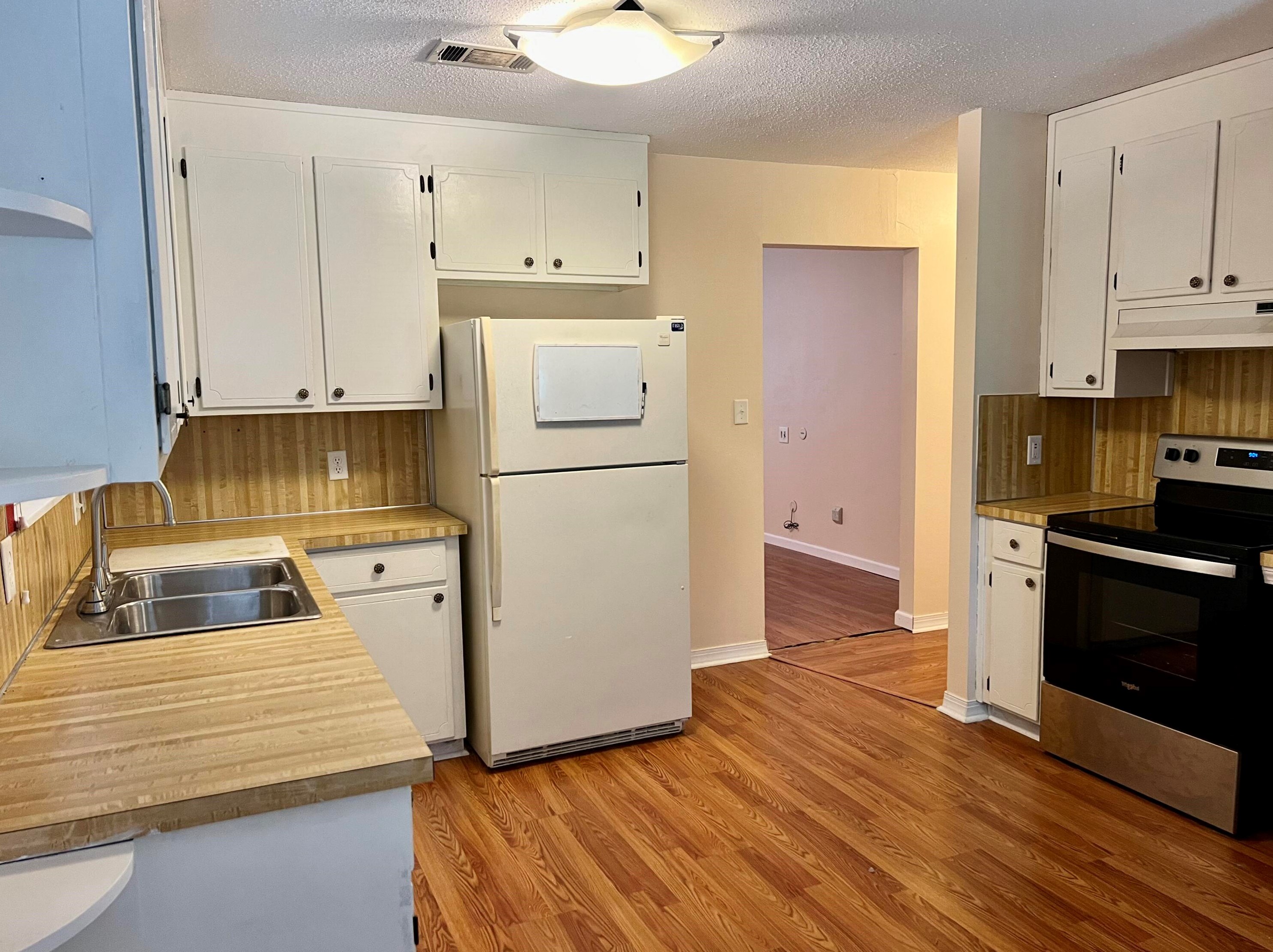 1245 Pinnacle Cir, Pensacola FL  32504-8052 exterior