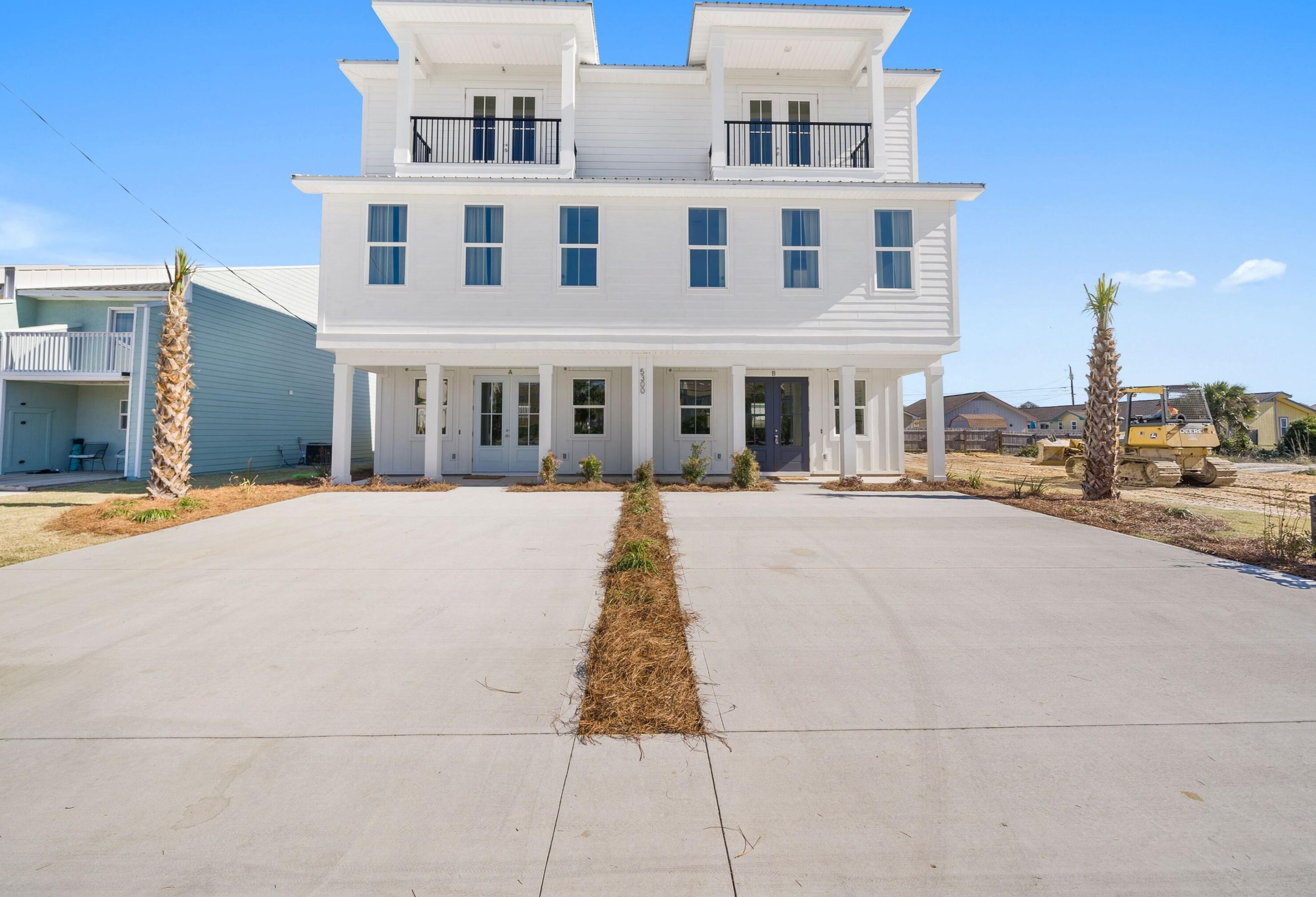 5300 Thomas Dr, Panama City FL 32408-6125 exterior