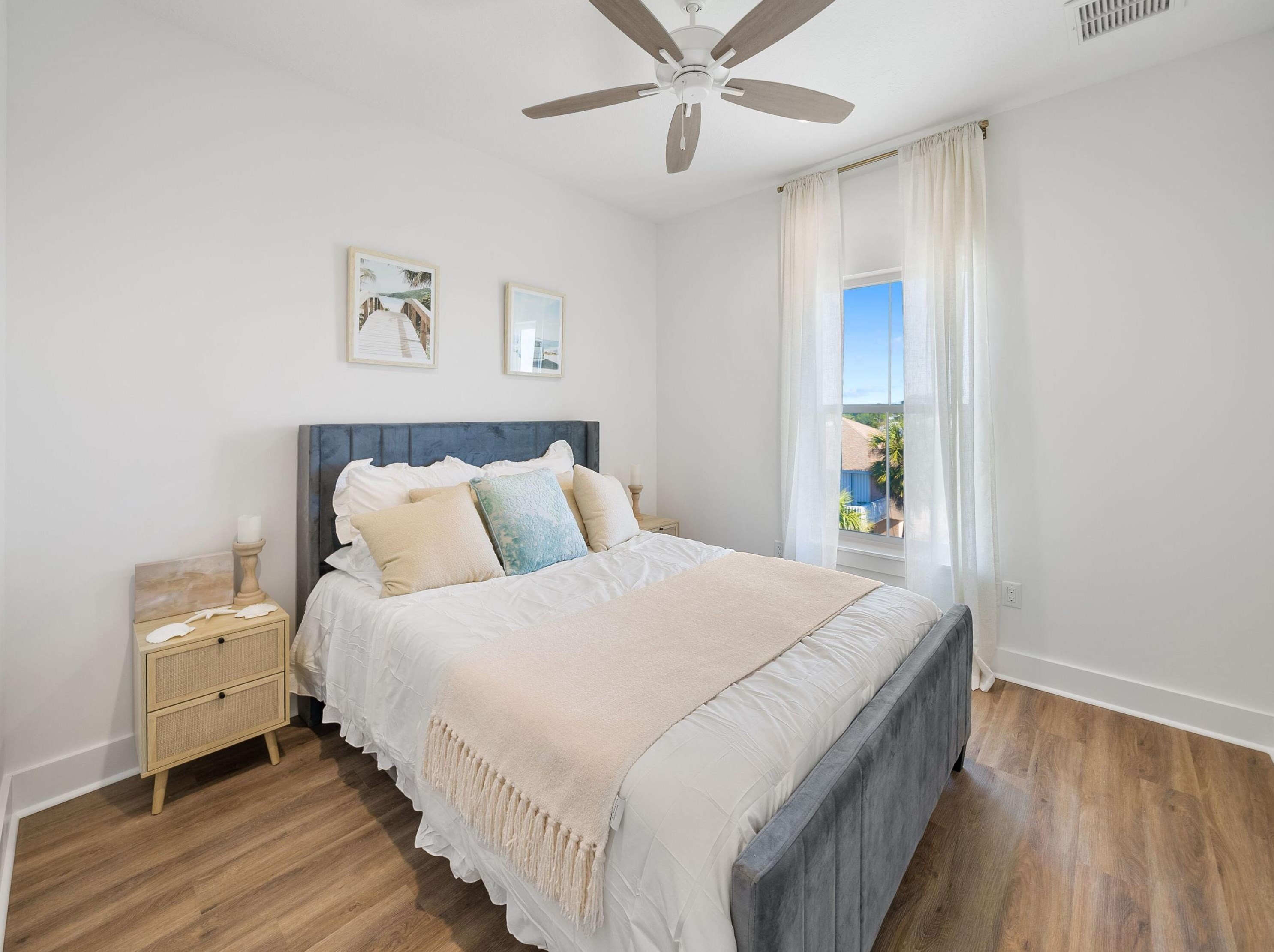 5300 Thomas Dr, Panama City FL 32408-6125 exterior