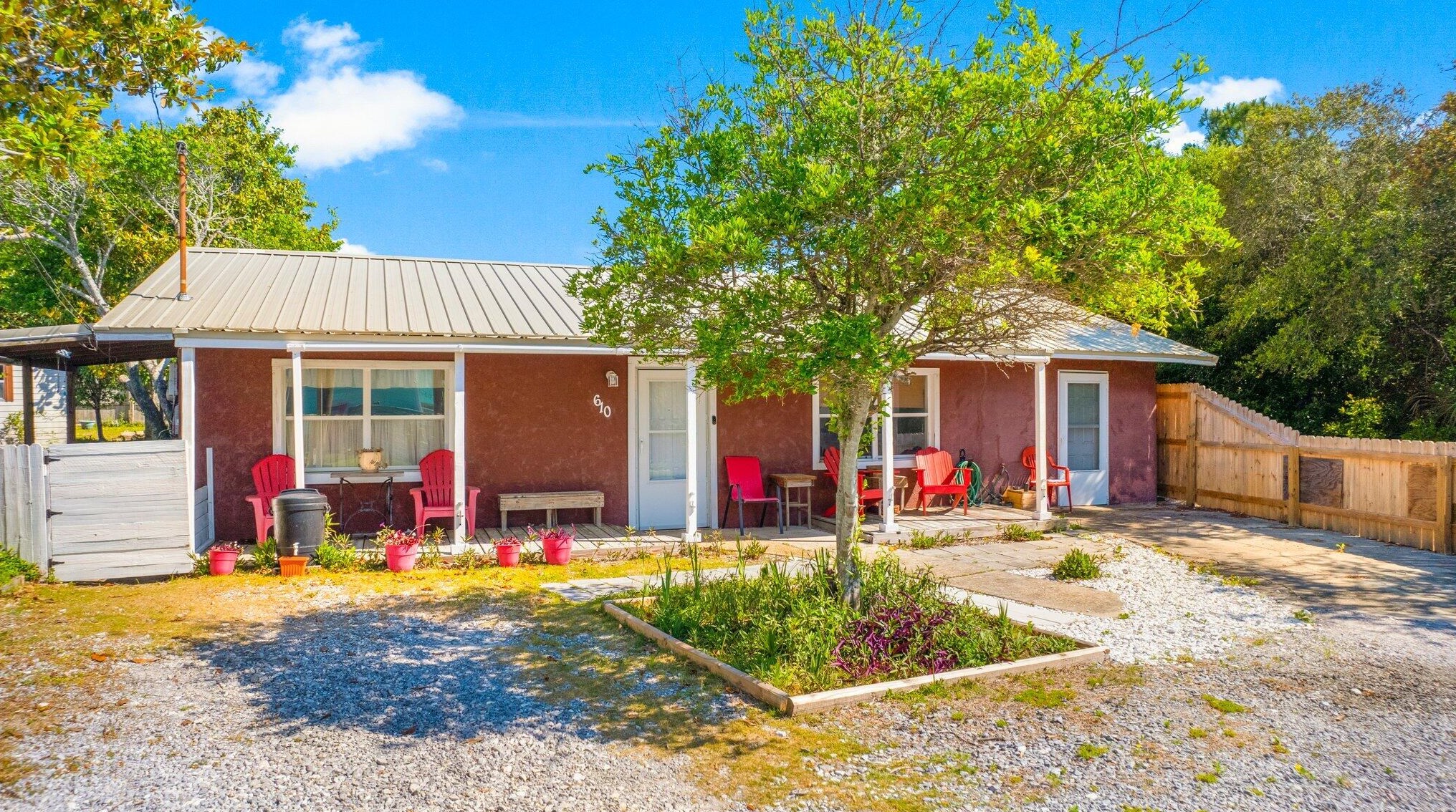 610 Caladium Cir, Panama City, FL 32413-2602