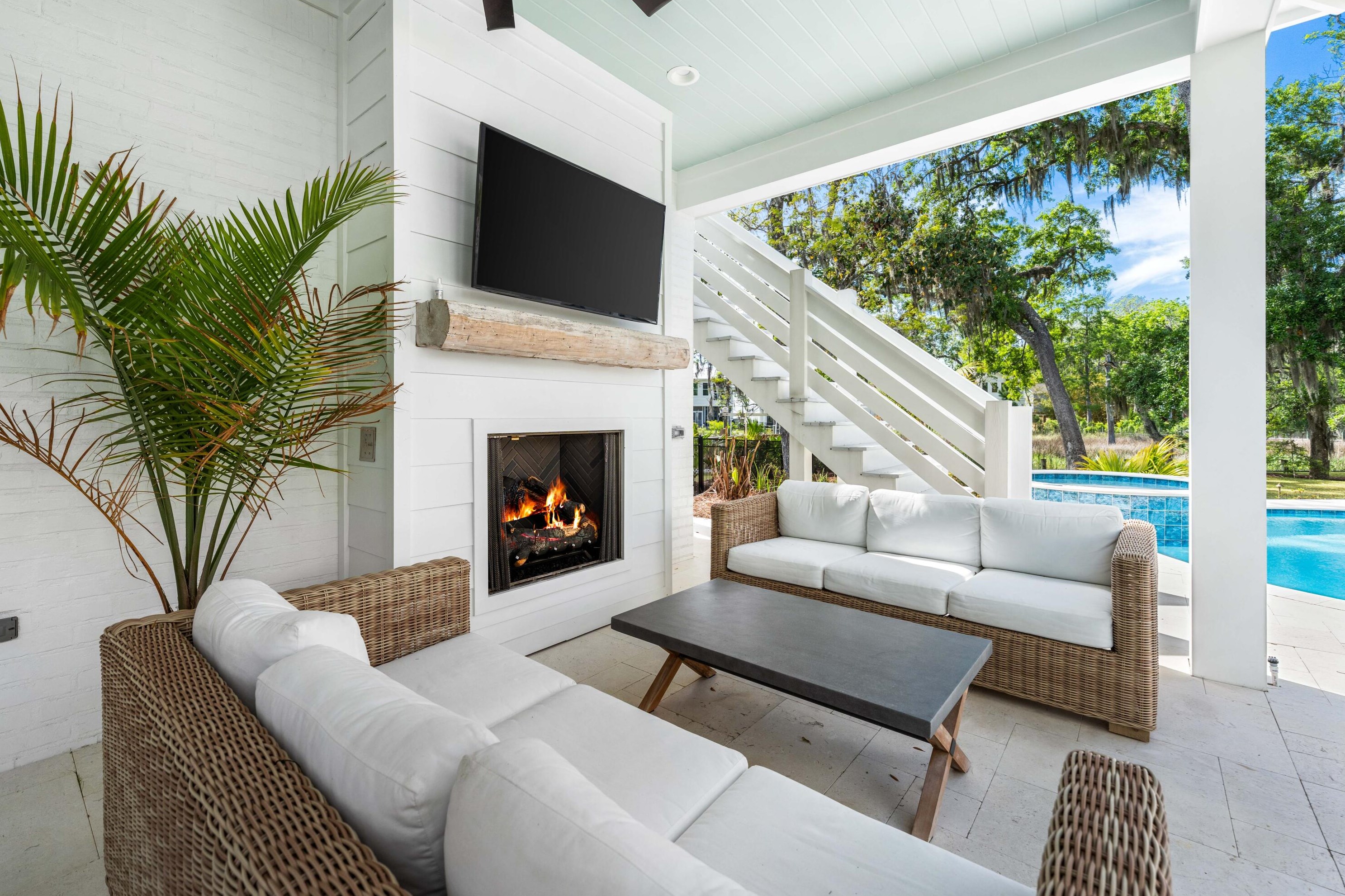 85 Beacon Point Dr, Santa Rosa Beach FL  32459-2611 exterior