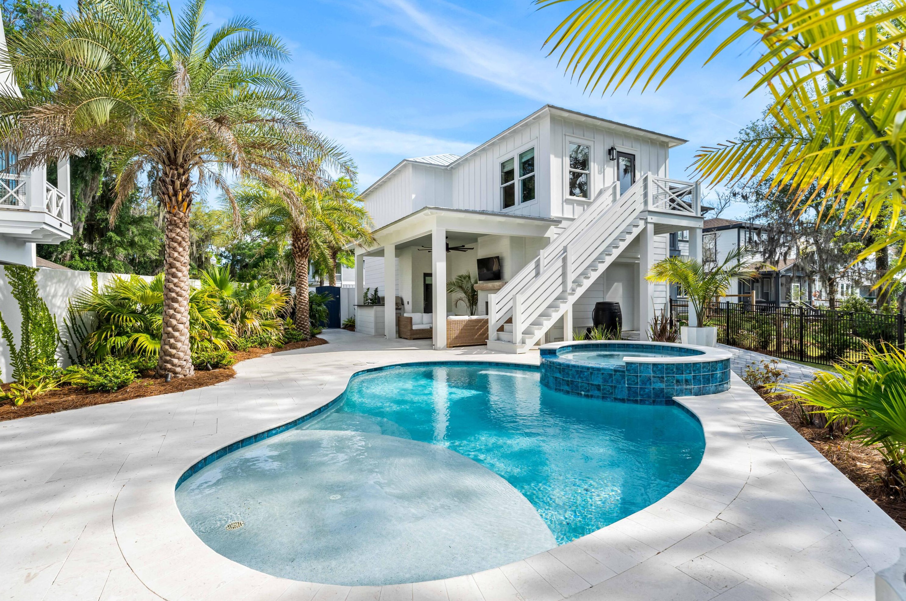 85 Beacon Point Dr, Santa Rosa Beach FL  32459-2611 exterior