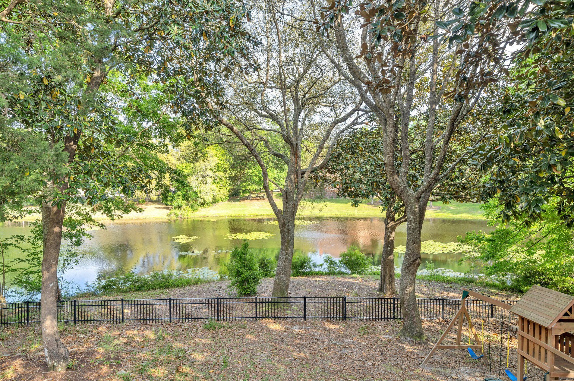 344 Oaklake Ln, Niceville FL  32578-4400 exterior