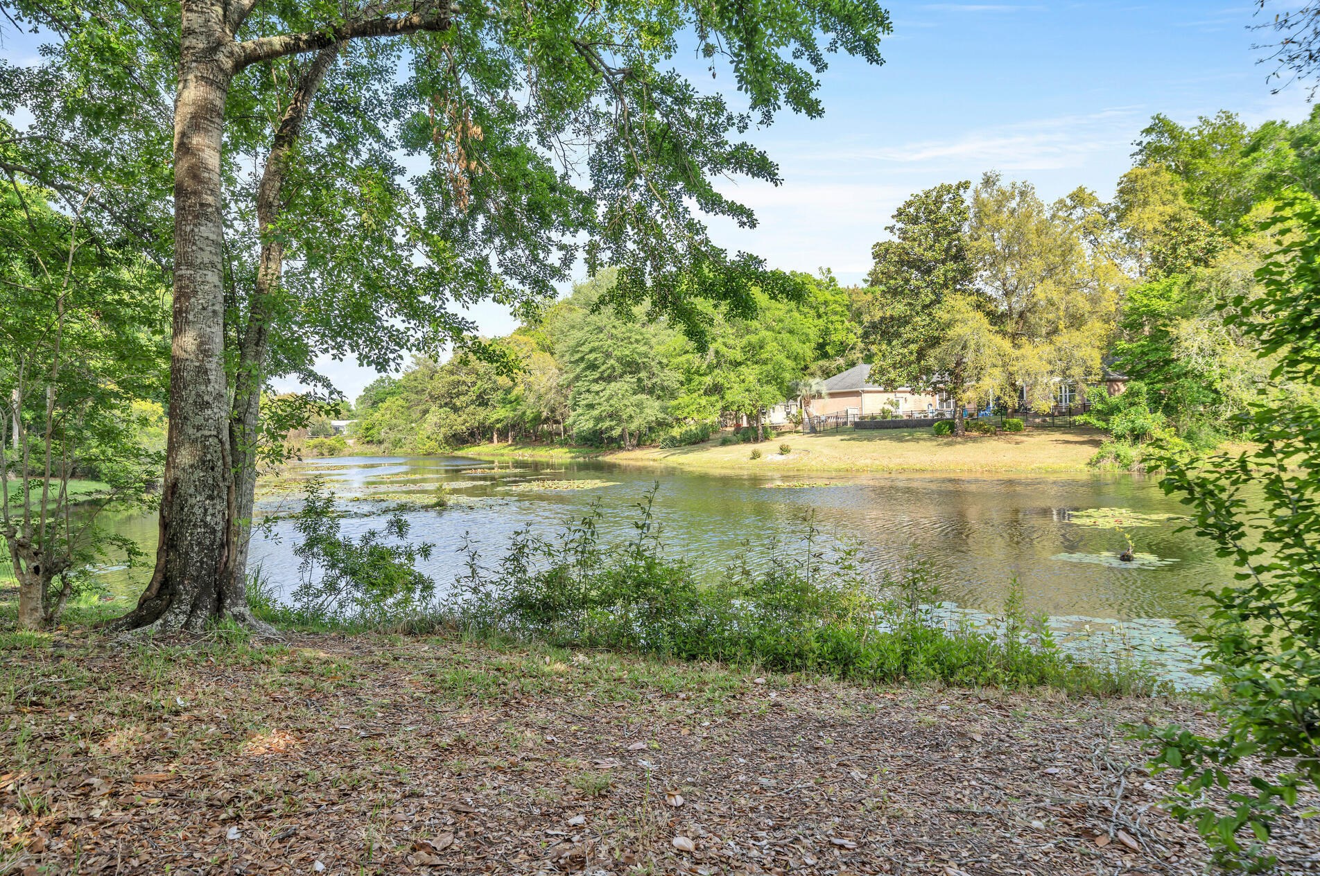 344 Oaklake Ln, Niceville FL  32578-4400 exterior