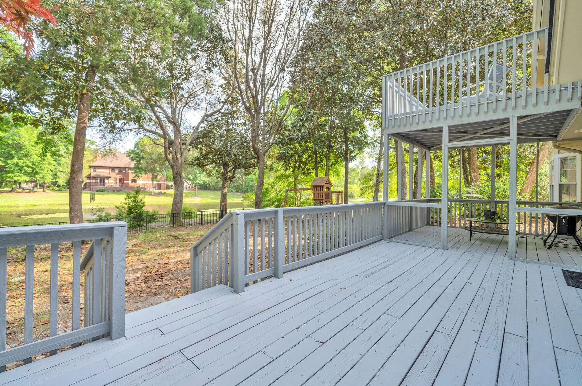 344 Oaklake Ln, Niceville FL  32578-4400 exterior