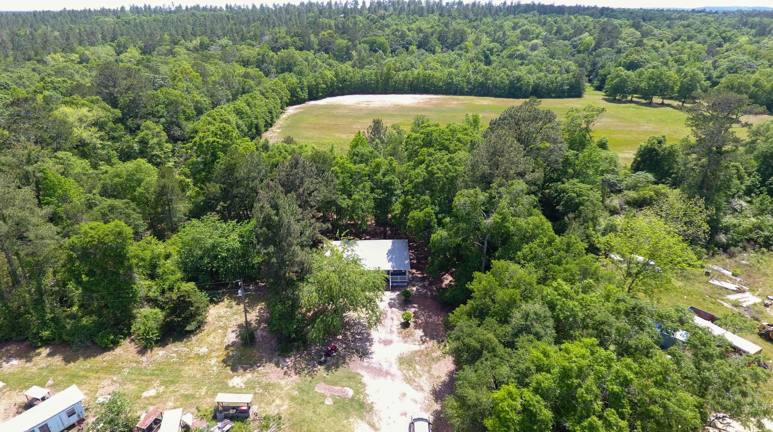 1548 Bryan Ln, Westville, FL 32464