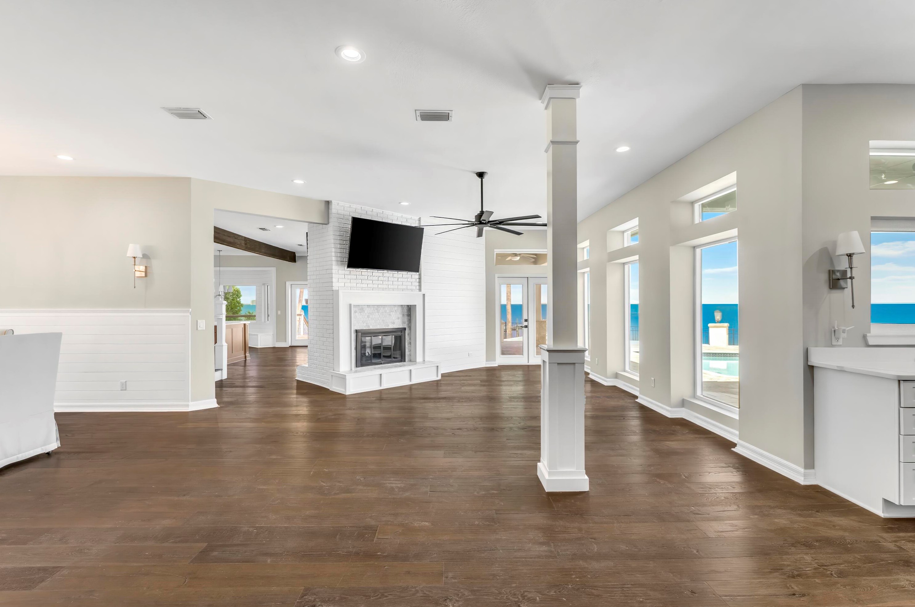 3301 Harbour Pl, Panama City FL 32405-1638 exterior