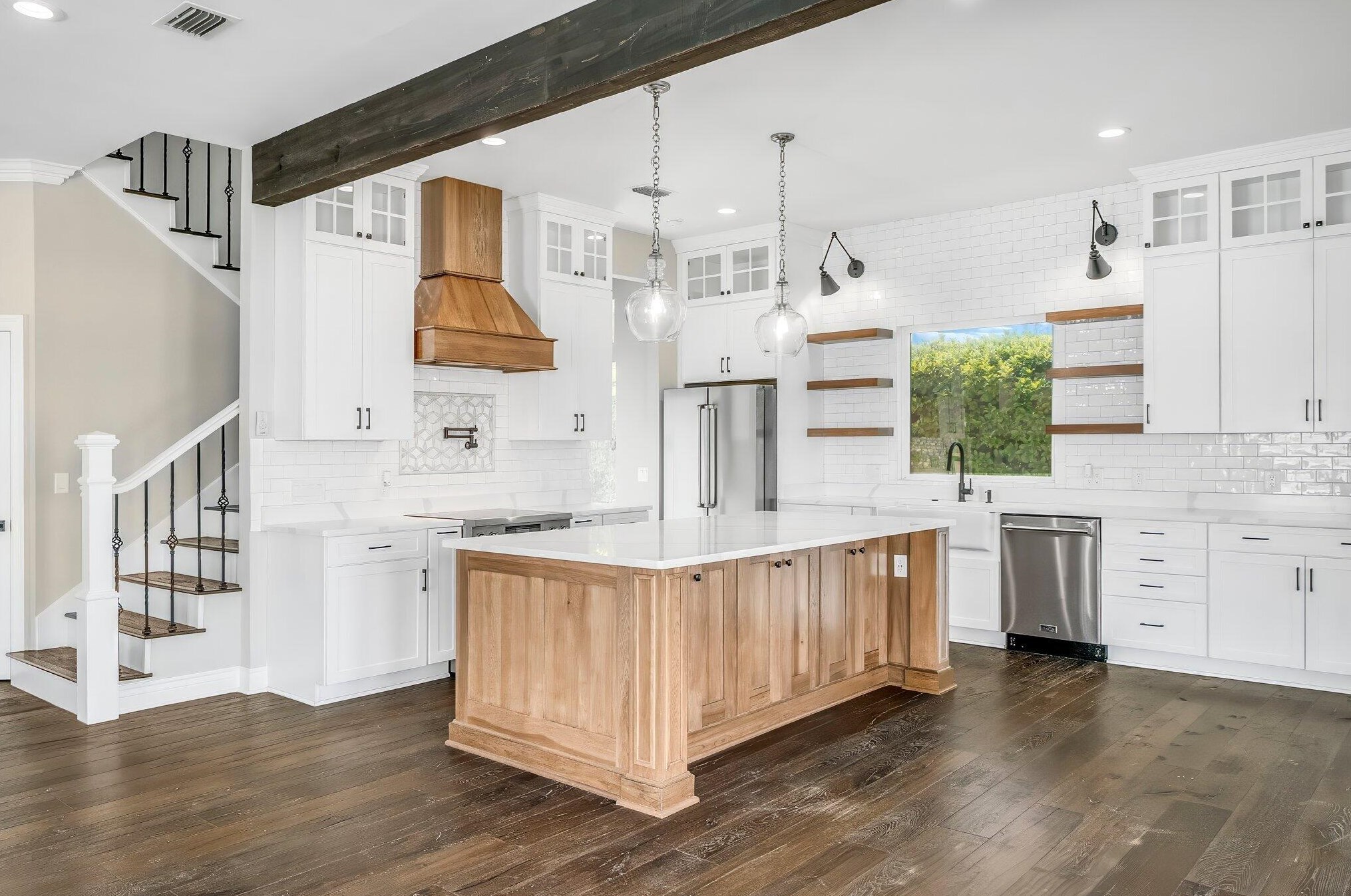 3301 Harbour Pl, Panama City FL 32405-1638 exterior