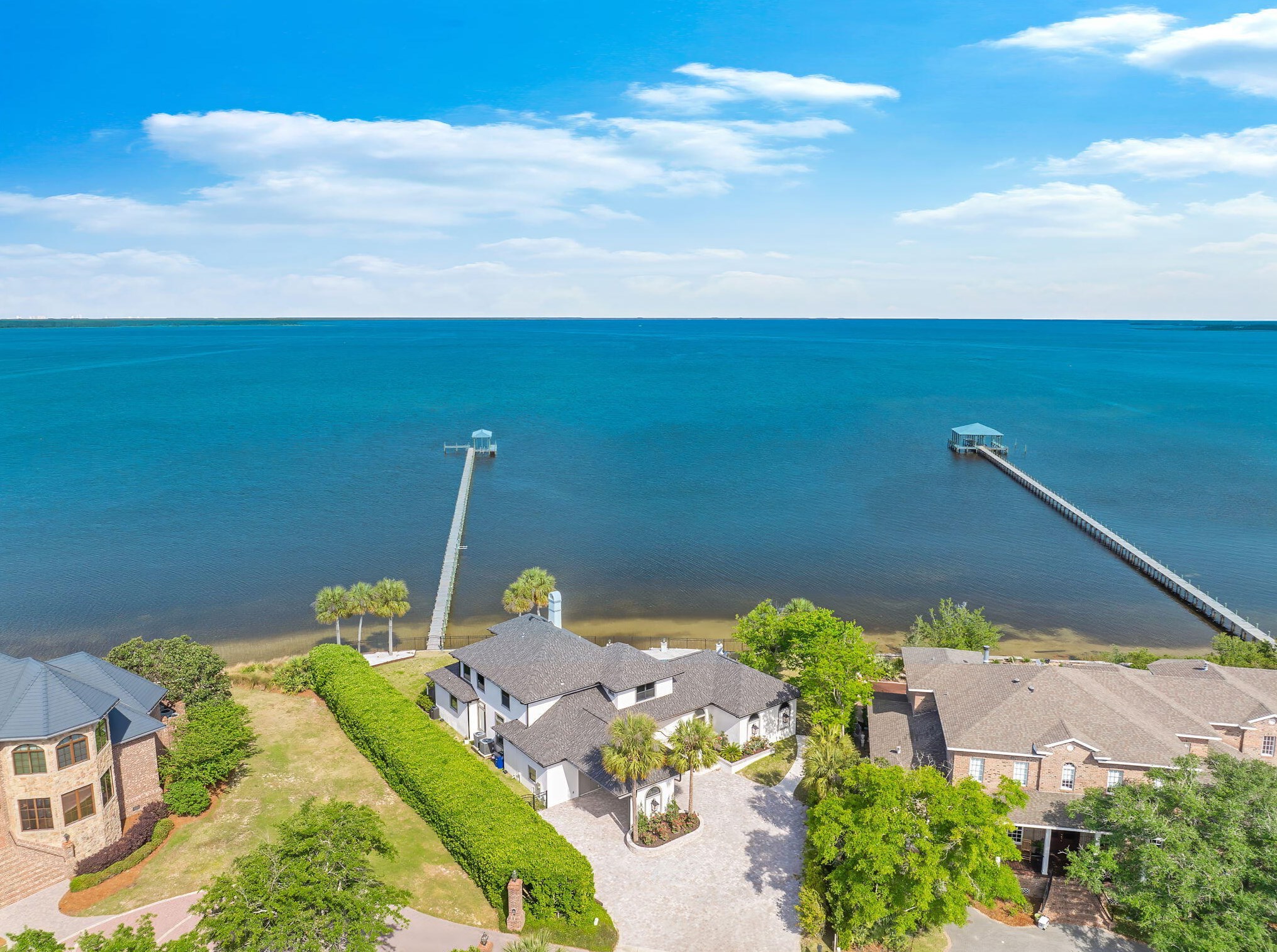 3301 Harbour Pl, Panama City FL 32405-1638 exterior