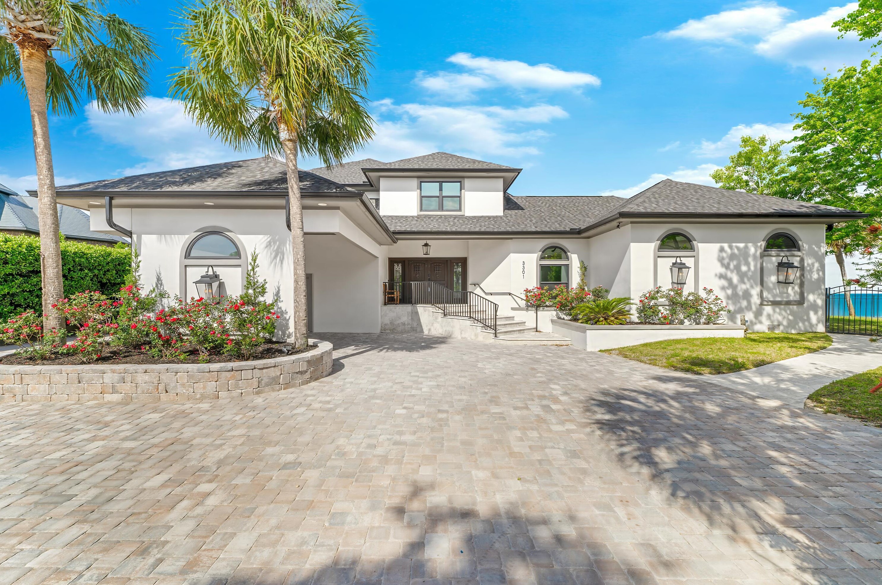 3301 Harbour Pl, Panama City, FL 32405-1638