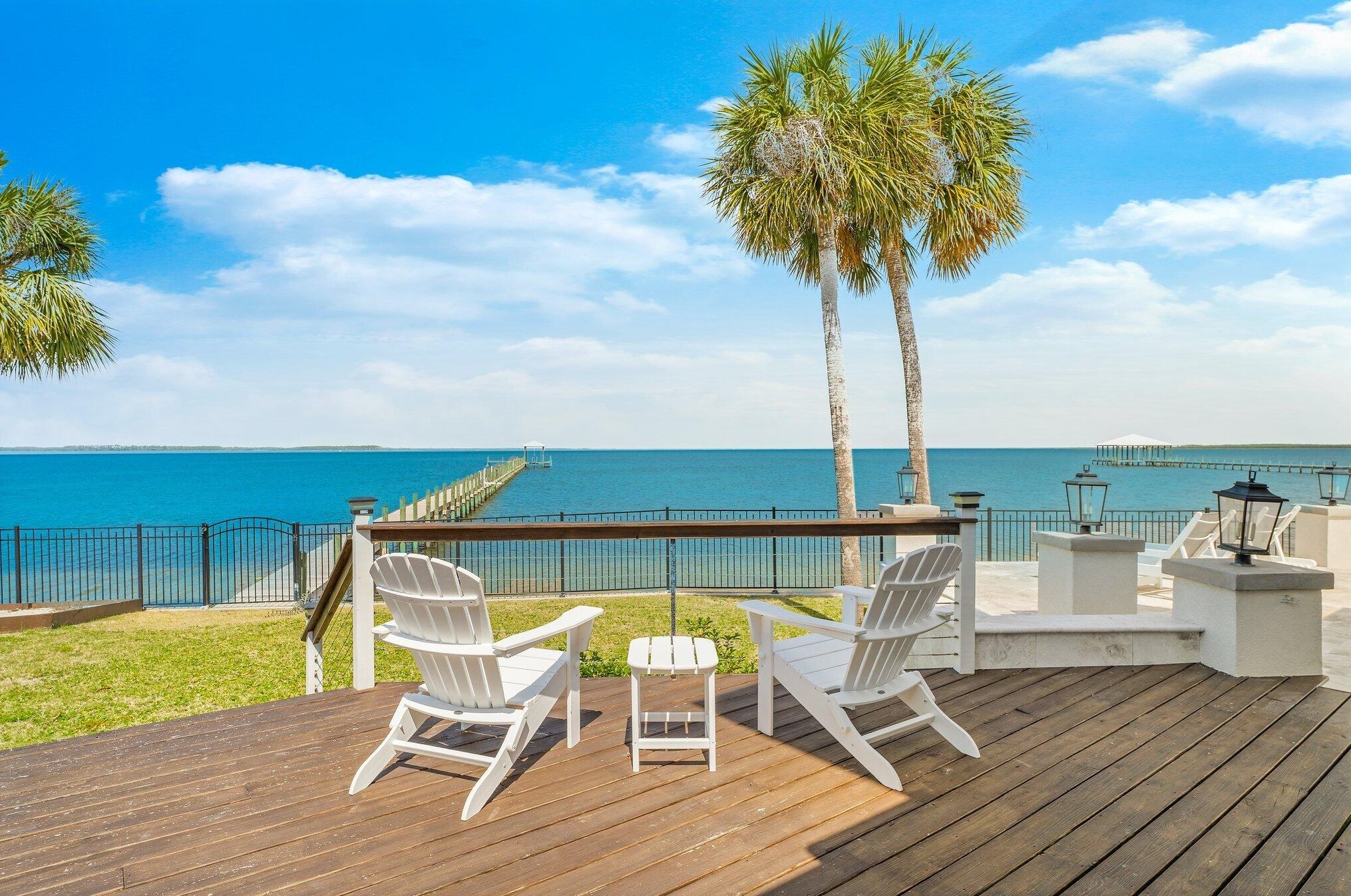 3301 Harbour Pl, Panama City FL 32405-1638 exterior