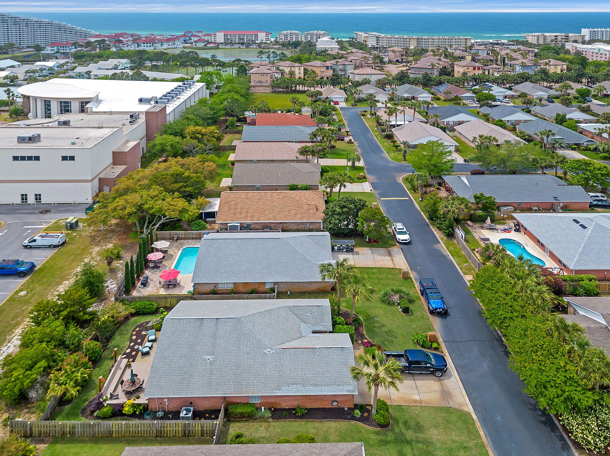 70 Leeward Dr, Destin FL 32550-7147 exterior