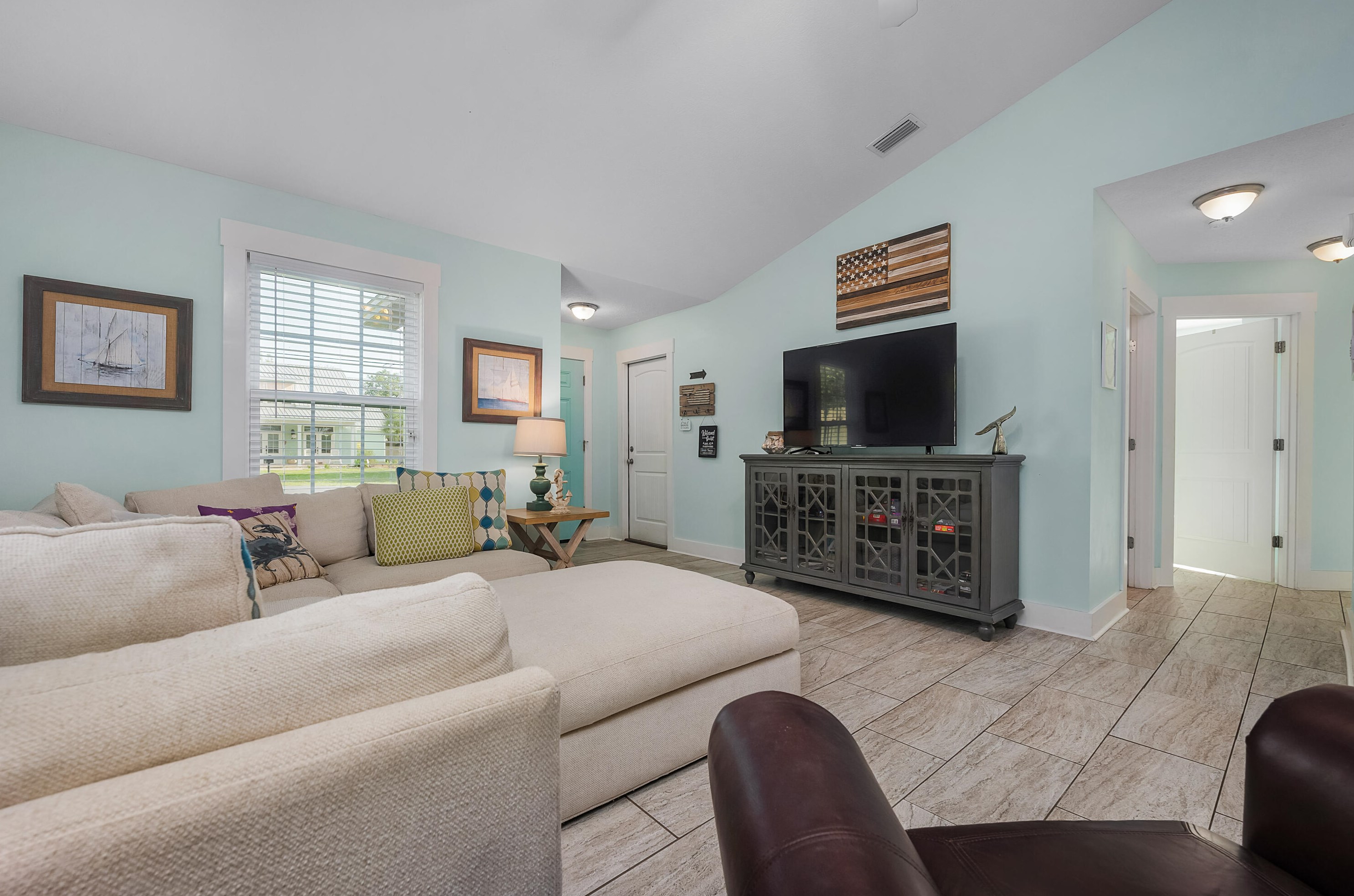 22520 Hilltop Ave, Panama City FL 32408-3605 exterior