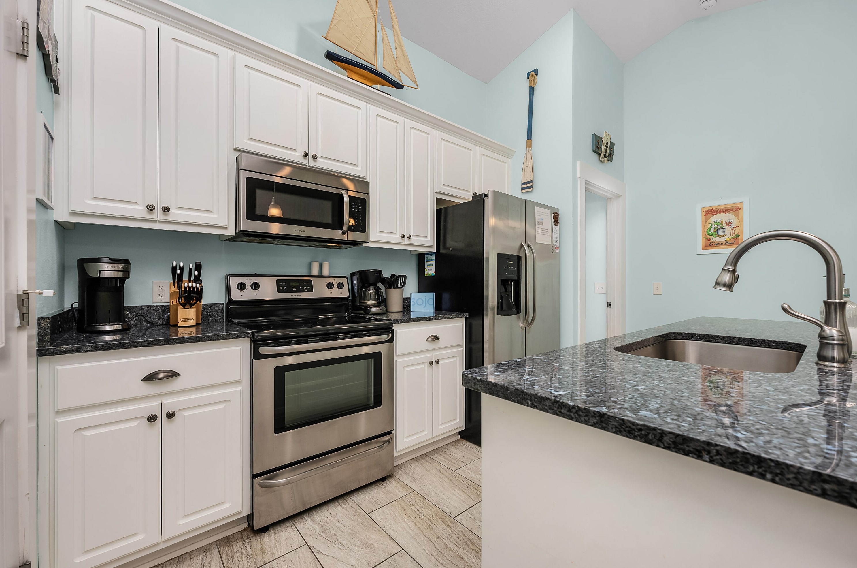 22520 Hilltop Ave, Panama City FL 32408-3605 exterior