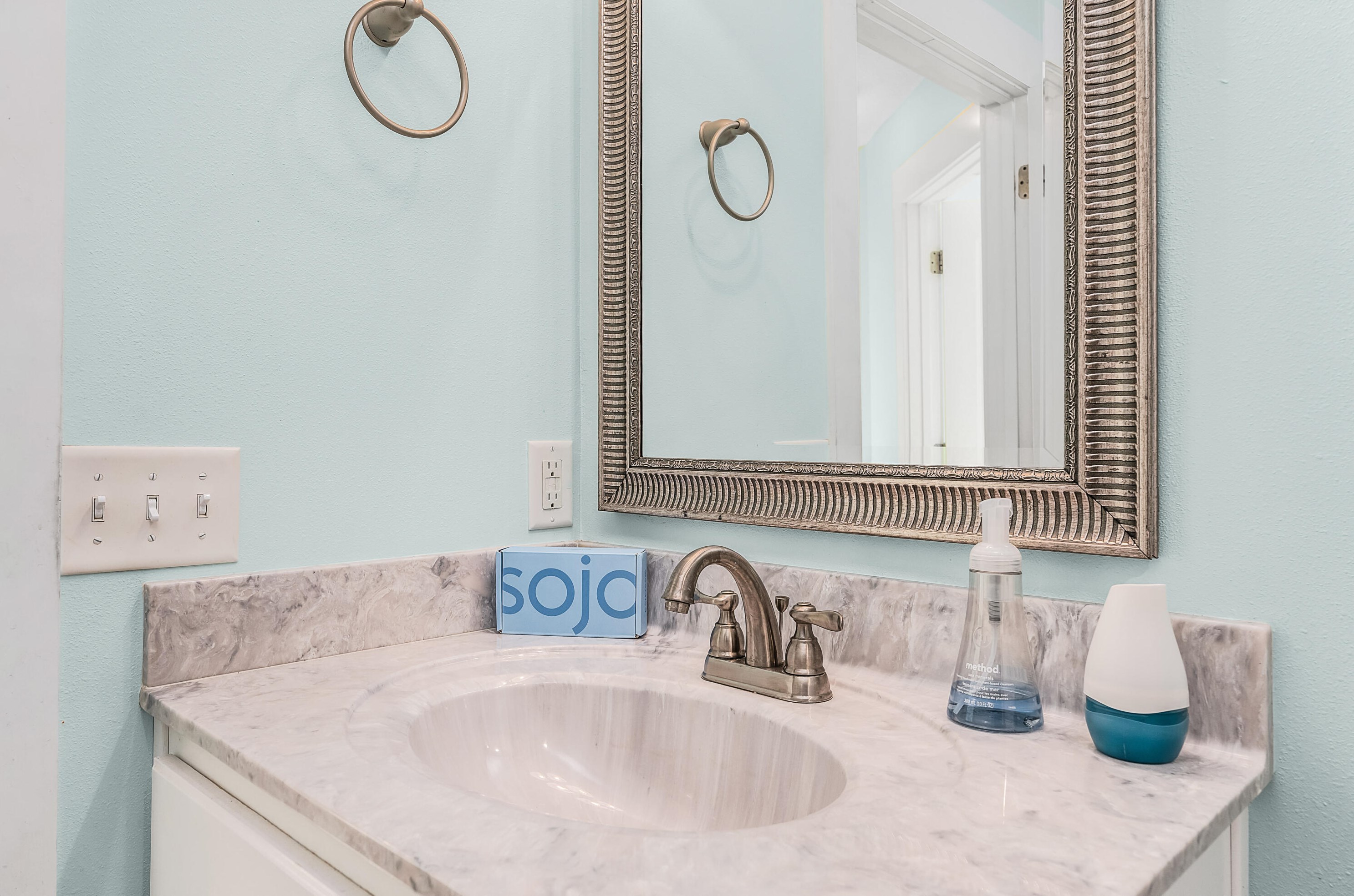 22520 Hilltop Ave, Panama City FL 32408-3605 exterior