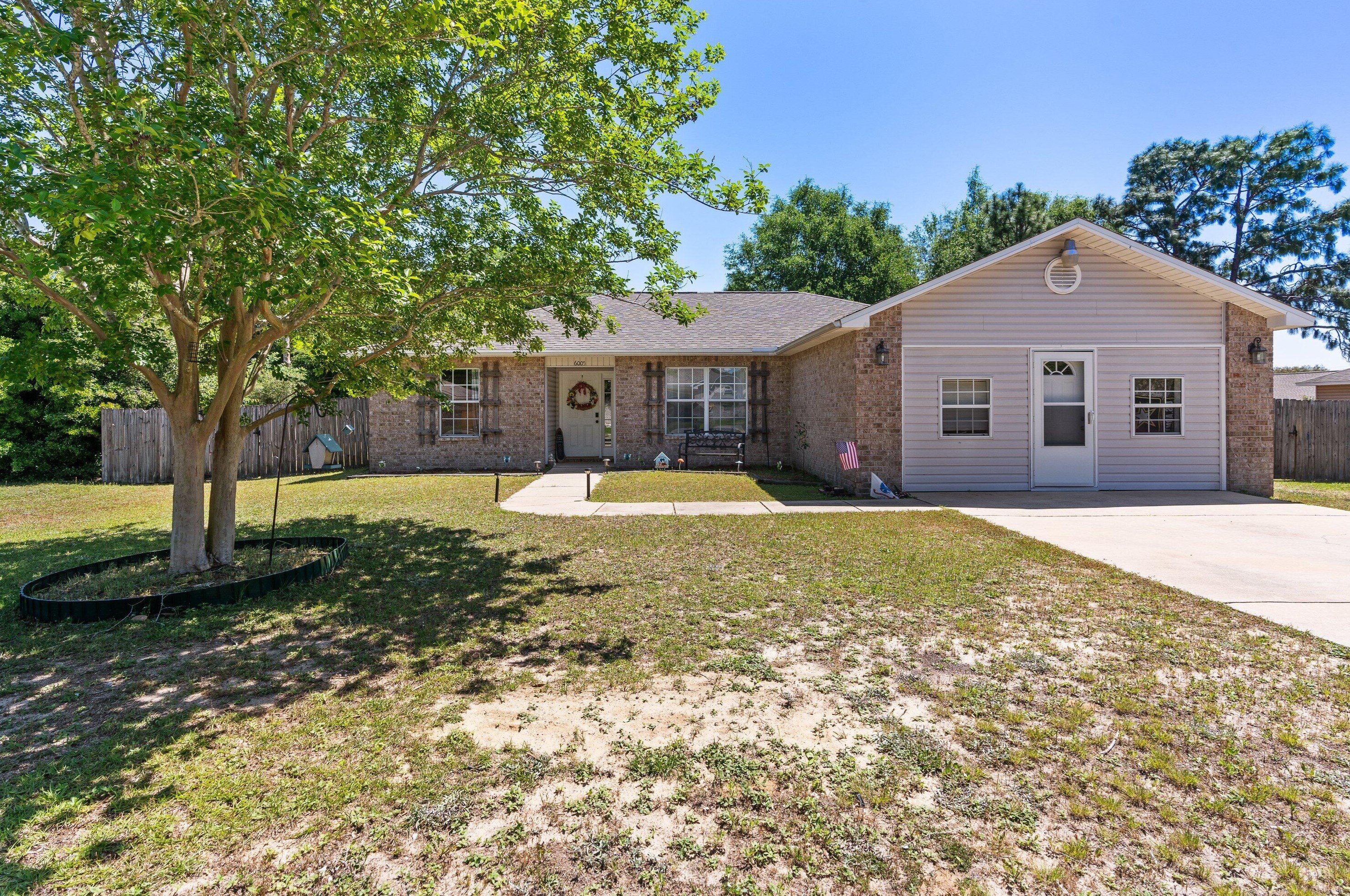 6005 Aubrey Lee Ln, Crestview, FL 32539-7144