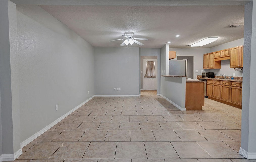 1211 Sunshine Dr, Crestview FL  32539-8901 exterior