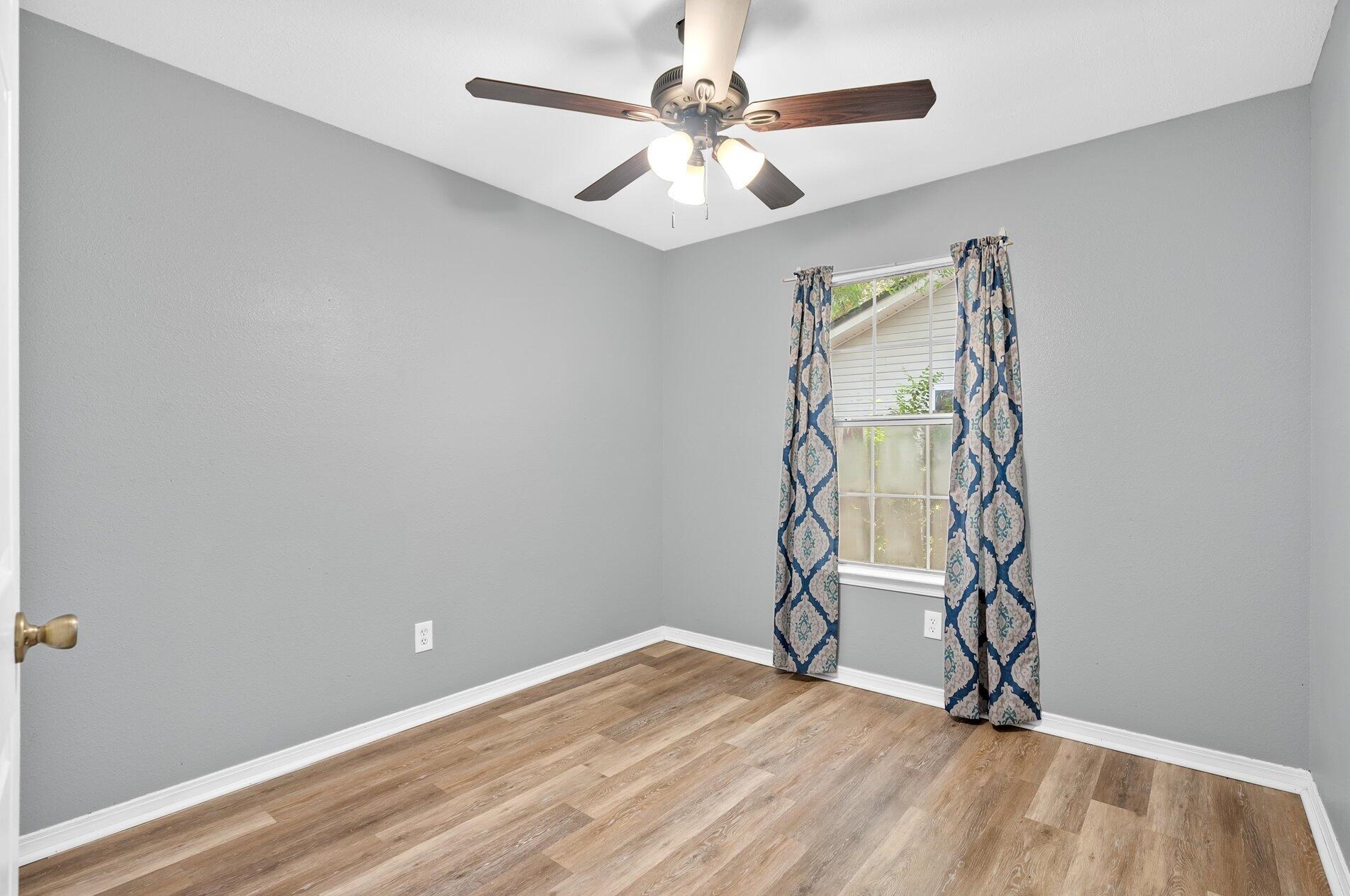 6540 Hunter St, Milton FL  32570-3216 exterior