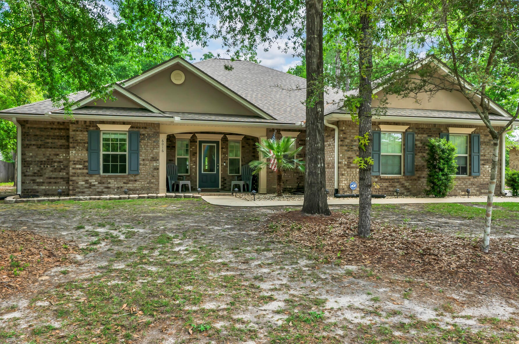 6016 Fiori Dr, Crestview, FL 32539-9519