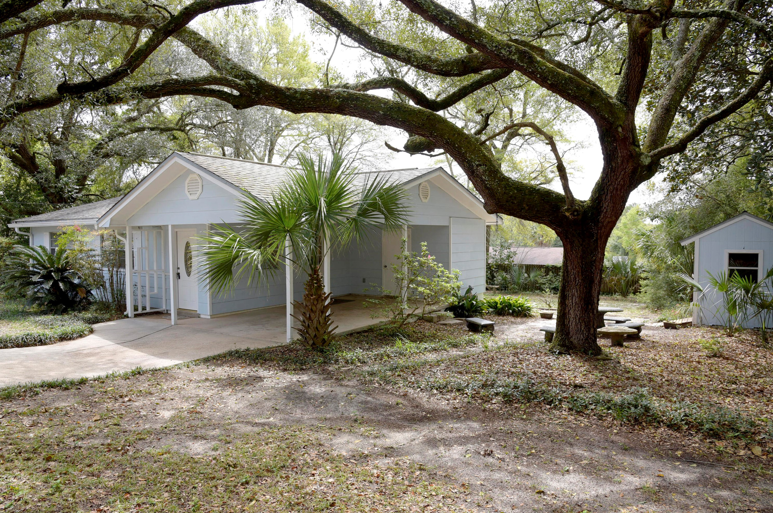 1700 23rd St, Niceville, FL 32578-2922